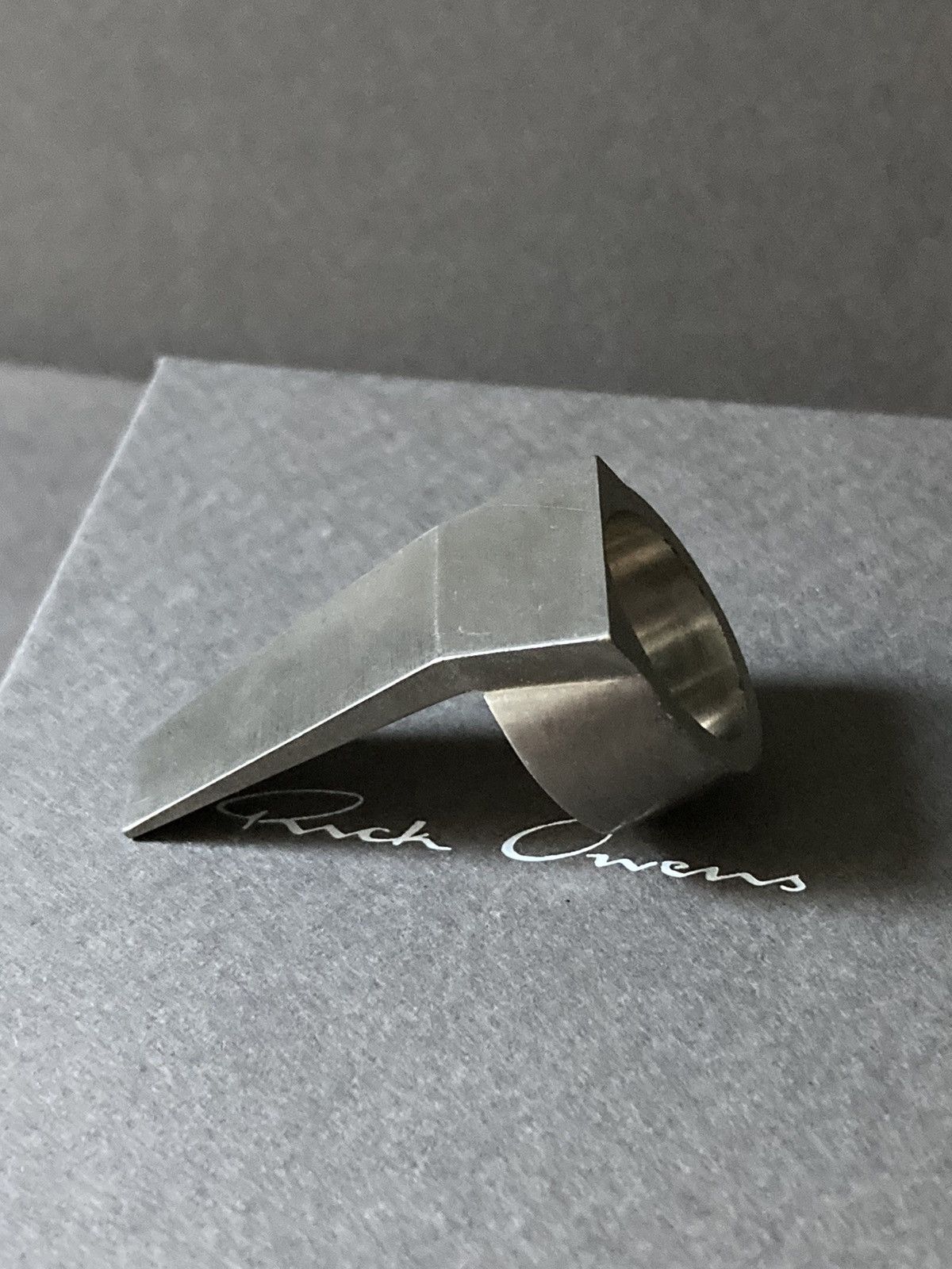 Rick Owens NEVER WORN/RICK OWENS TRUNK RING Size ONE SIZE - 3 Thumbnail