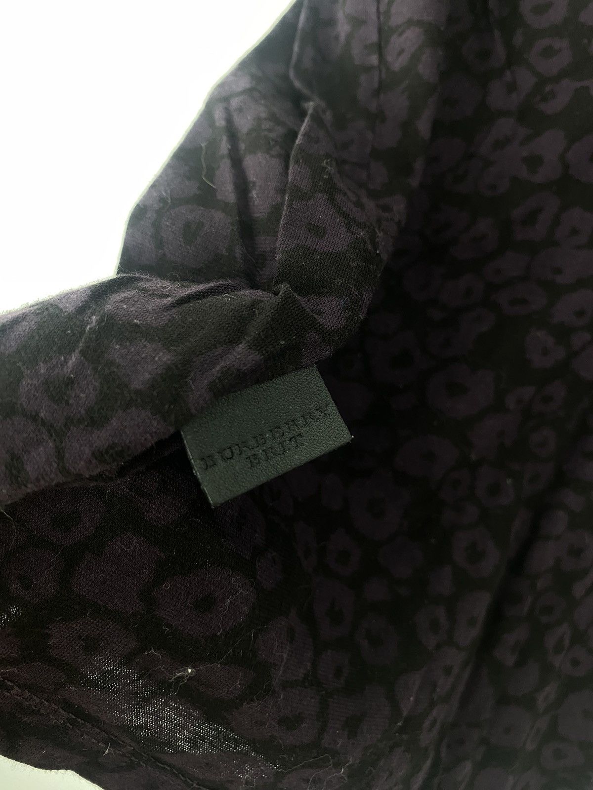 Burberry Burberry Brit Purple Leopard Print S T-Shirt y2k rare Size S / US 4 / IT 40 - 3 Thumbnail
