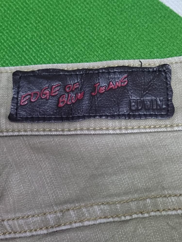 Edwin × Vintage VINTAGE EDWIN BEIGE COLOURWAY AND RARE DESING Size US 34 / EU 50 - 11 Thumbnail