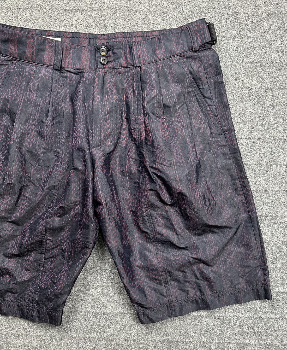 Dries Van Noten Dries Van Noten - Silk Printed Waist Shorts - Side Adjuster Size US 31 - 2 Thumbnail