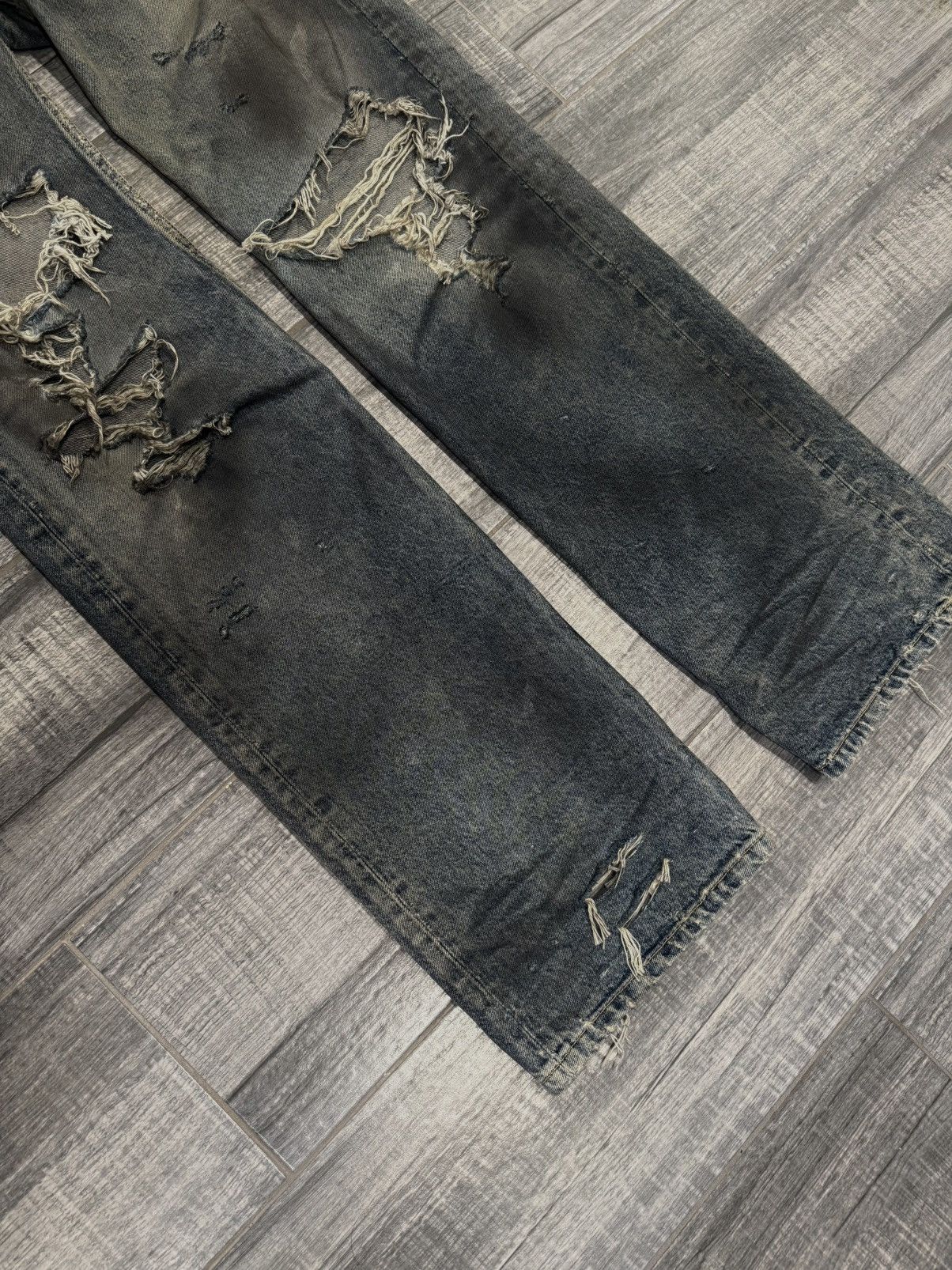 Balenciaga Balenciaga SS22 Oil Spill Mudwash Straight Fit Denims Size US 29 - 3 Thumbnail