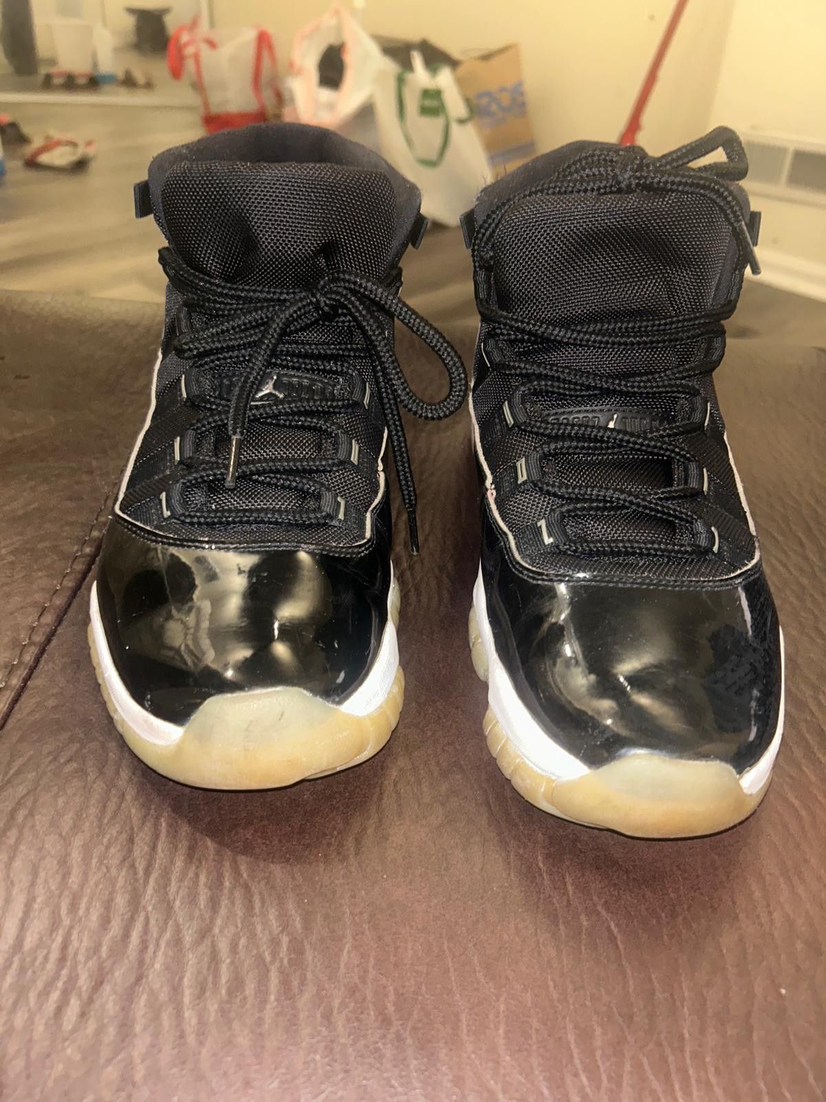 Nike Slightly used Retro Jordan 11's Black / White / Silver Size US 12 / EU 45 - 1 Thumbnail