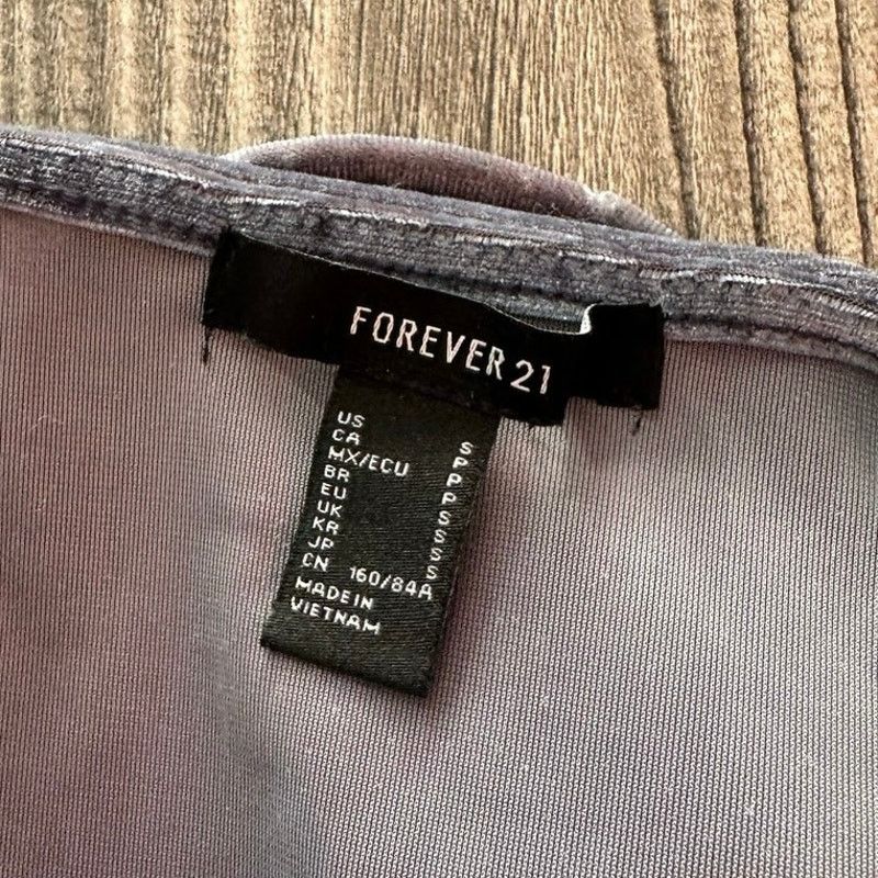 Forever 21 forever 21 blue velvet wrap crop top Size S / US 4 / IT 40 - 3 Thumbnail