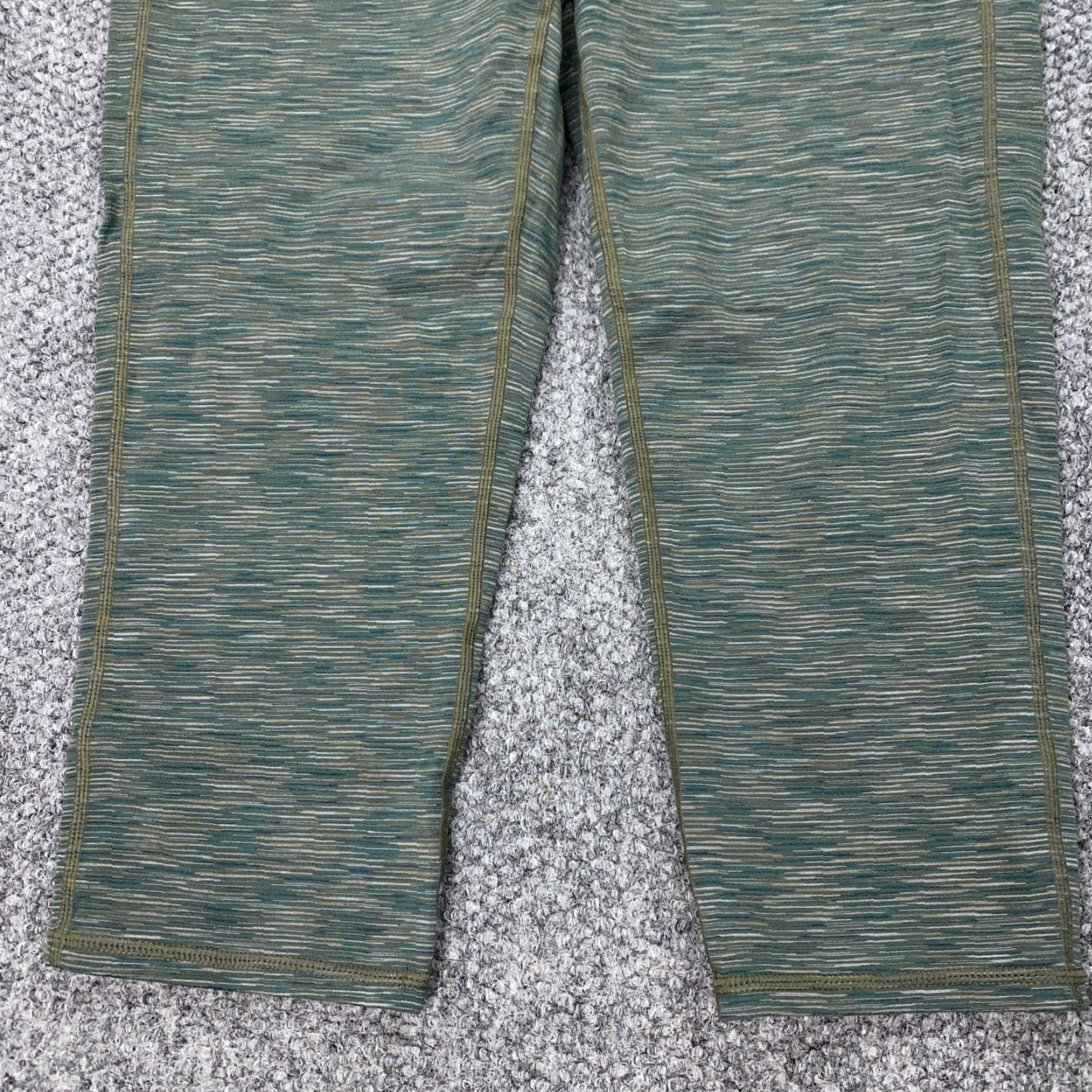 Athleta Athleta Leggings Womens Large Gray Capri Stretch Size 36" / US 14 / IT 50 - 3 Thumbnail