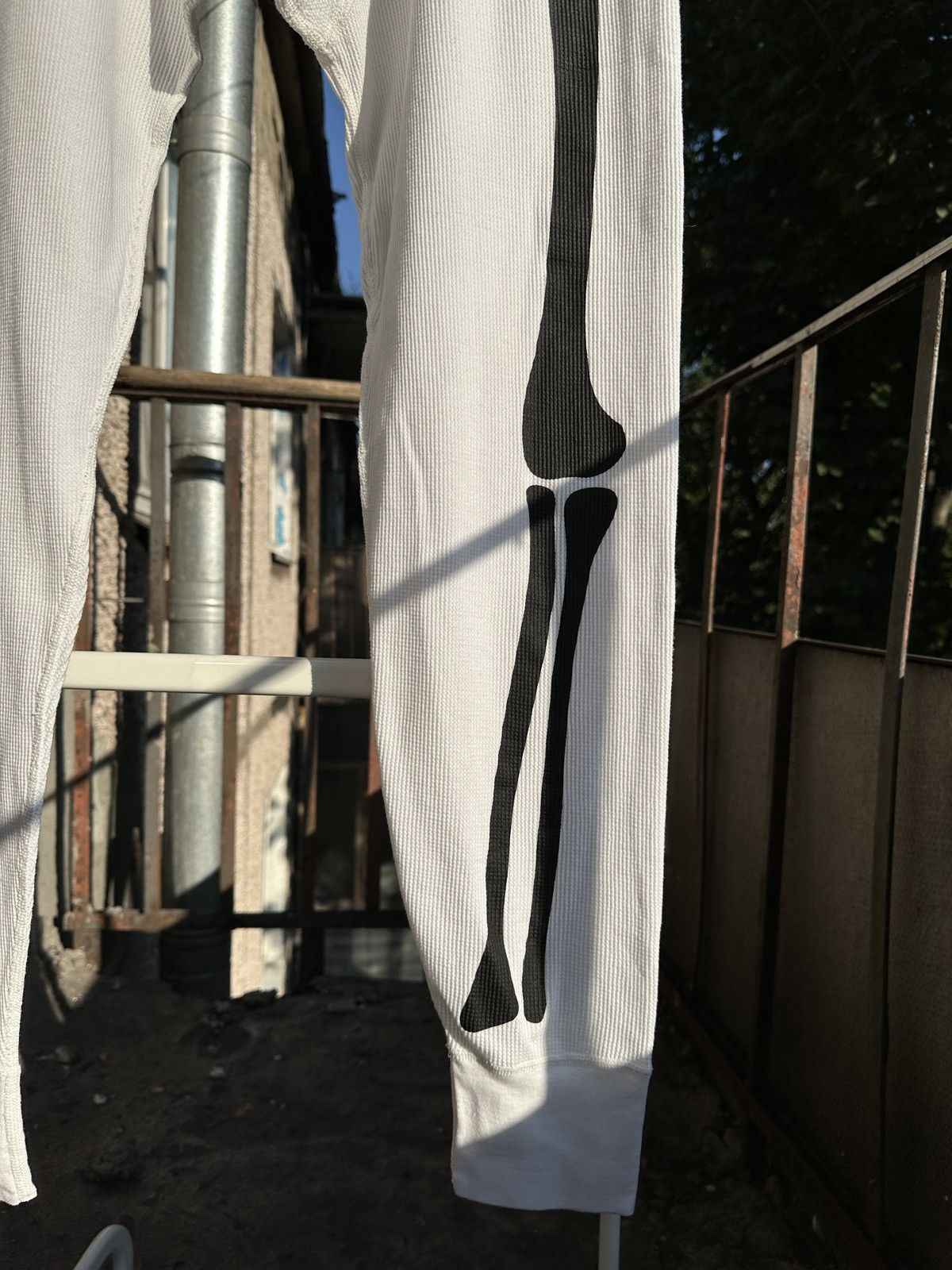 Hanes × Supreme Supreme x Hanes Skeleton Thermal Pants Size US 34 / EU 50 - 8 Thumbnail