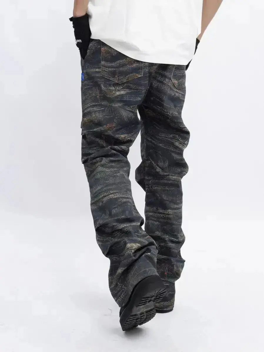 Japanese Brand Army Green Special Camouflage Pleated Micro Flared Jeans Size US 32 / EU 48 - 2 Thumbnail