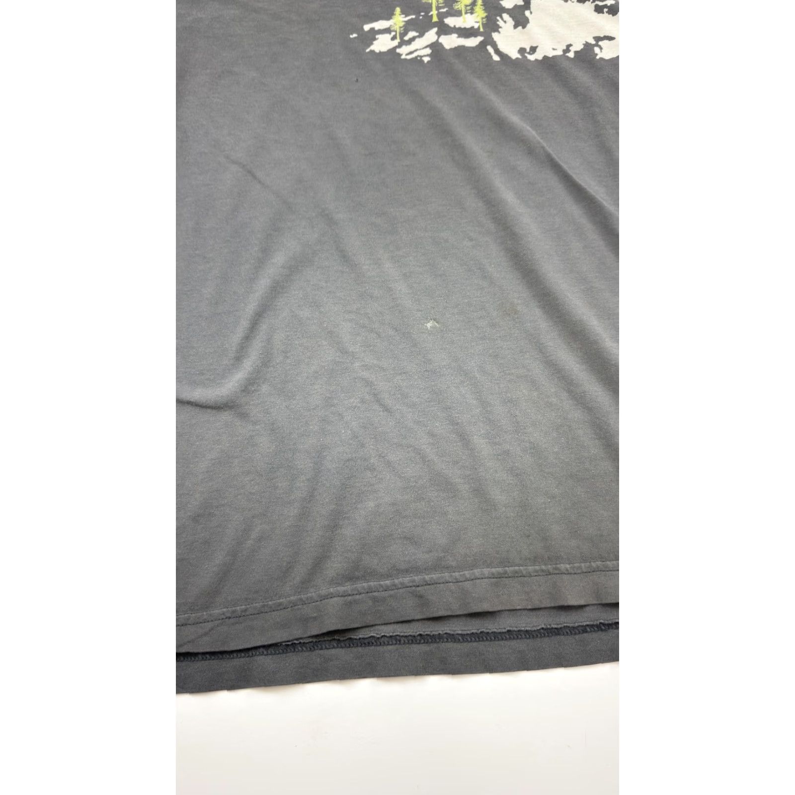 American Apparel VINTAGE American Apparel T-Shirt Mens 2XL Outdoor Nature Mountain Trees Graphic Gray Crew Neck Casual Made USA Size US XXL / EU 58 / 5 - 2 Thumbnail