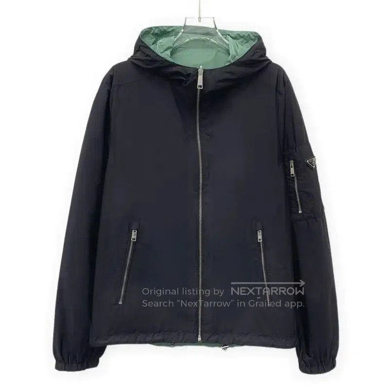 Prada Prada Men's Lightweight Green Nylon Jacket. Size US M / EU 48-50 / 2 - 2 Thumbnail