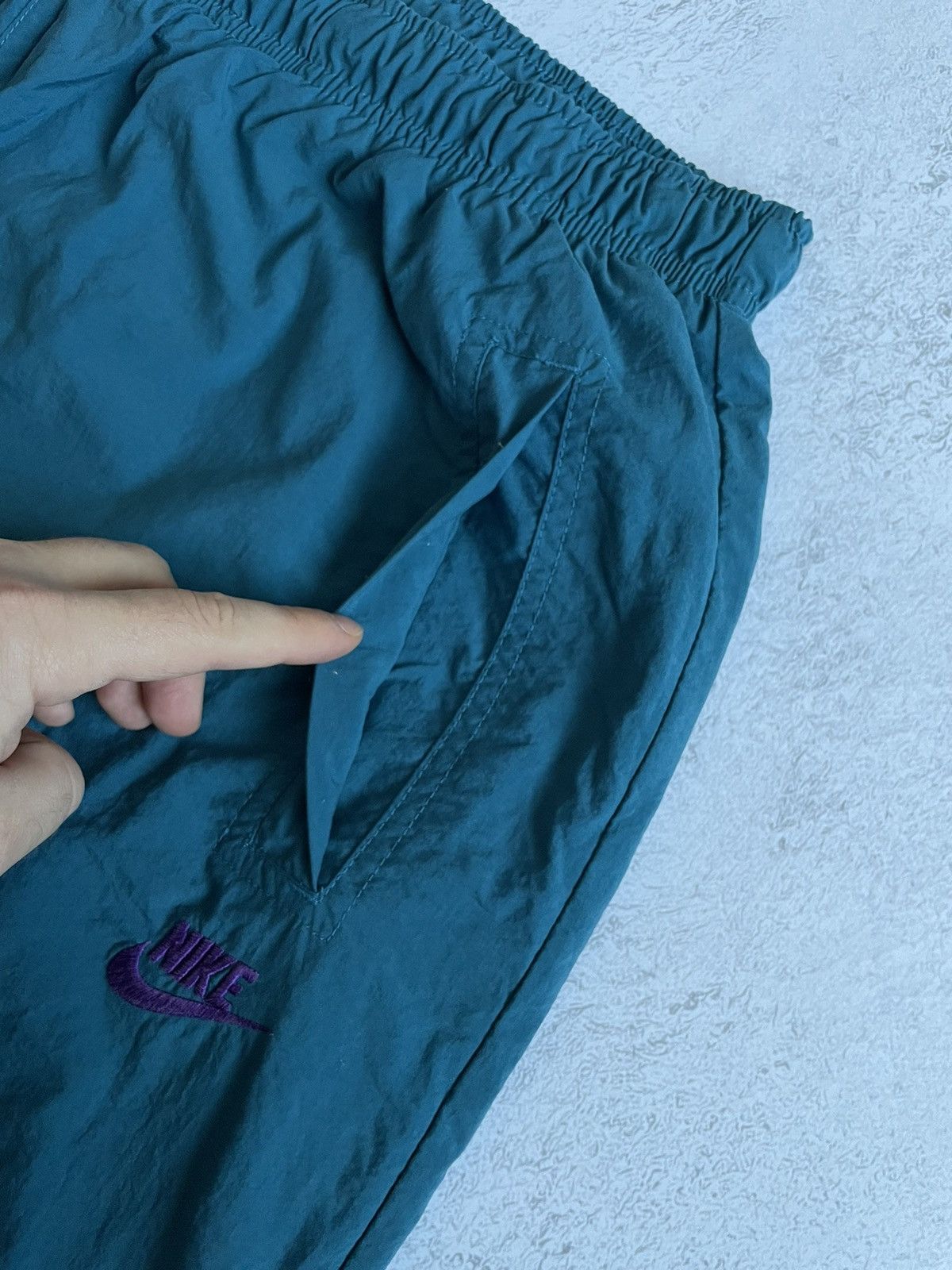 Vintage Vintage Nike Nylon Track Pants 90s Small Logo XXL Size US 37 - 3 Thumbnail