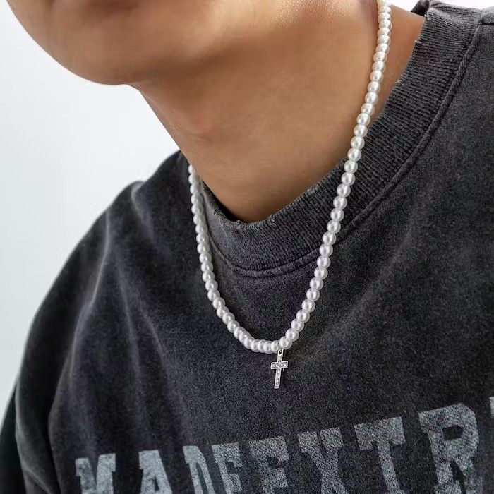 Jewelry × Vintage Cross Pearl Necklace Size ONE SIZE - 2 Thumbnail