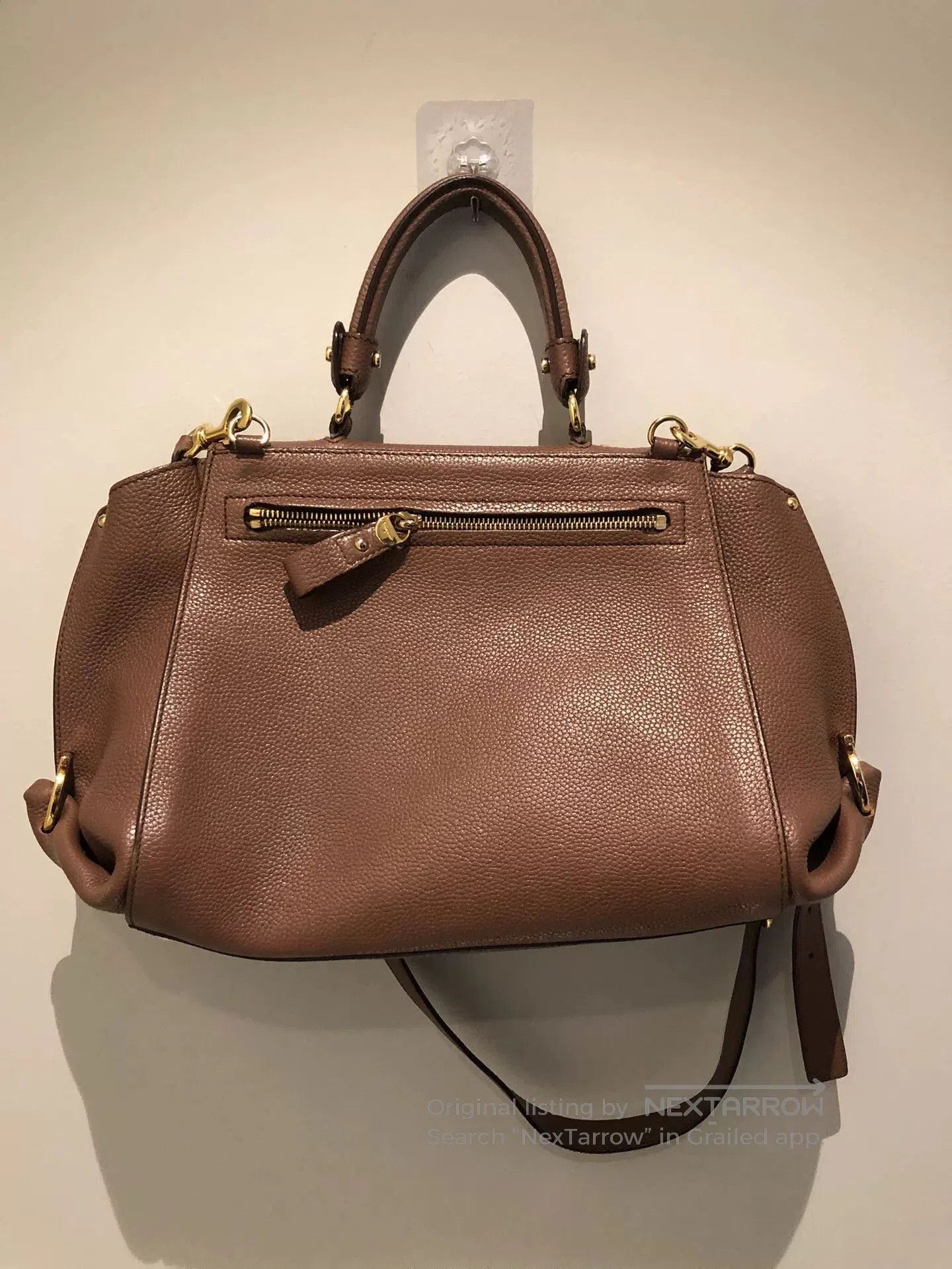 Salvatore Ferragamo Salvatore Ferragamo Red Leather Tote Shoulder Bag. Size ONE SIZE - 2 Thumbnail