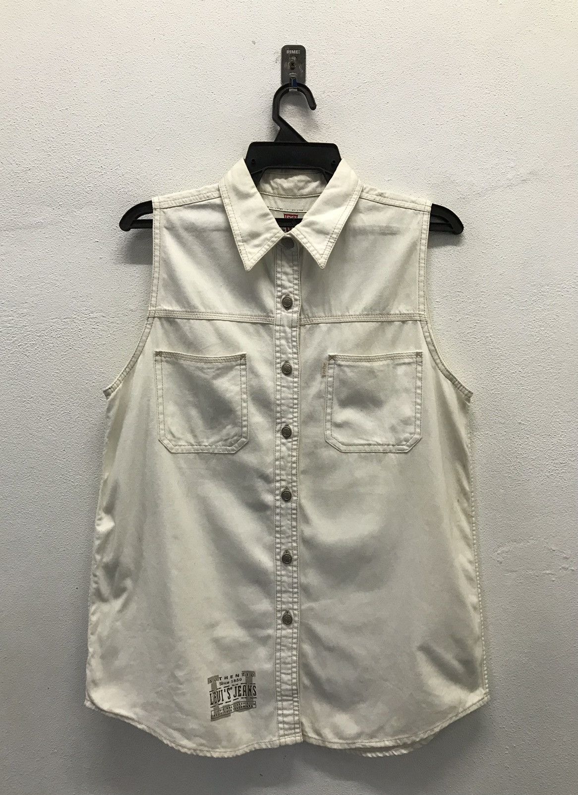 Levi's × Vintage Vintage Levi’s Jeans For Women Sleeveless Jacket Size US M / EU 48-50 / 2 - 1 Thumbnail