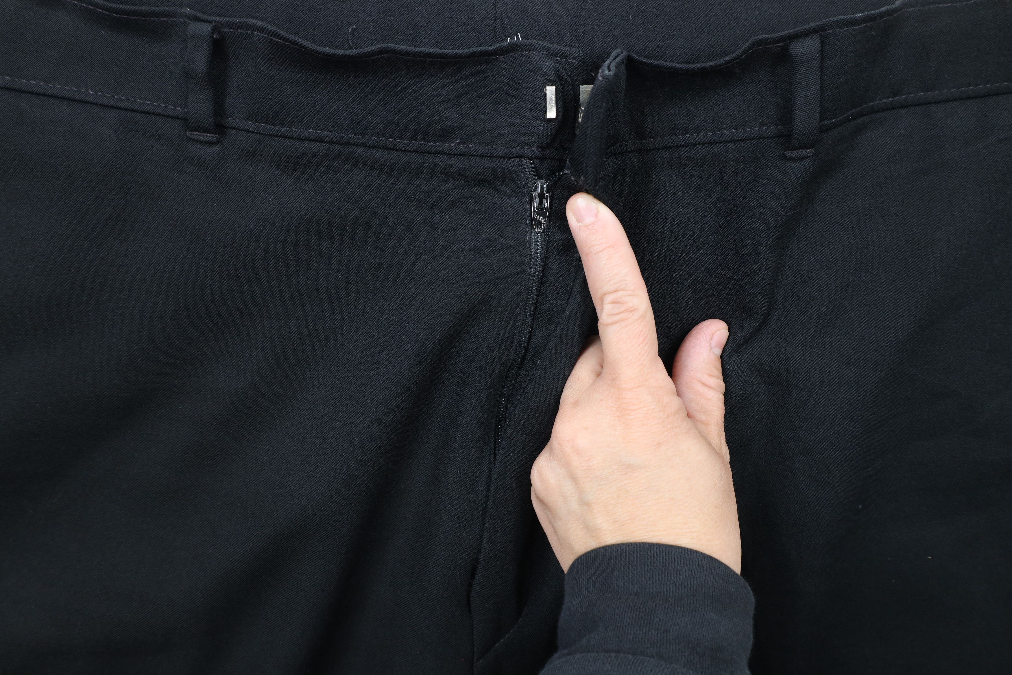 Levi's × Vintage Vintage 90s Levis Distressed Knit Wide Leg Chino Pants Black Size US 42 / EU 58 - 5 Thumbnail