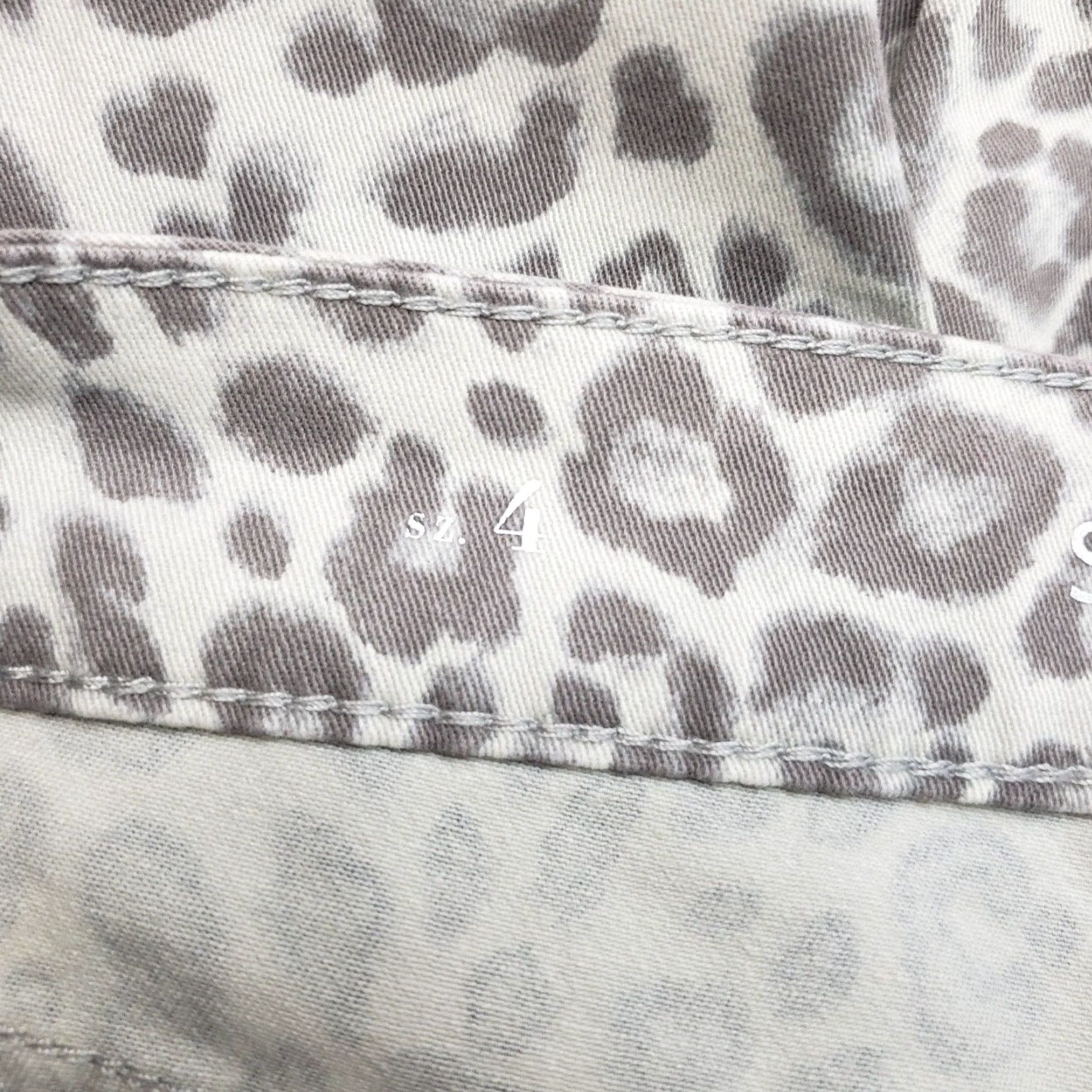 White House Black Market White House Black Market Jeans Womens Skinny Ankle Sz 4 Gray Animal Print 28in Inseam Size 27" / US 4 / IT 40 - 8 Thumbnail