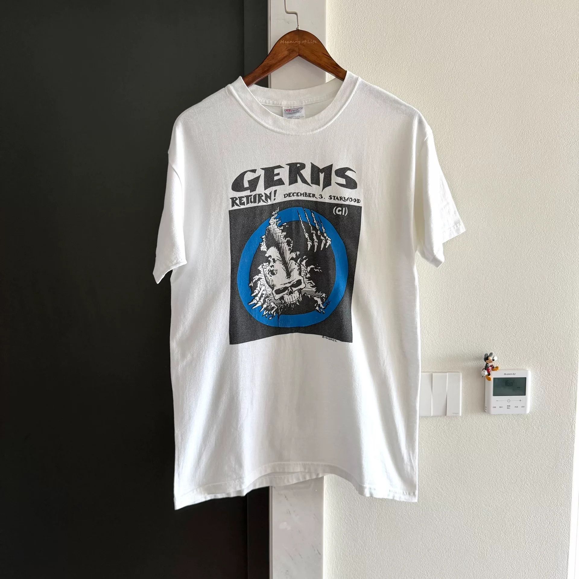 Vintage Vintage 90s Hanes Germs Band Tee Size US M / EU 48-50 / 2 - 1 Thumbnail