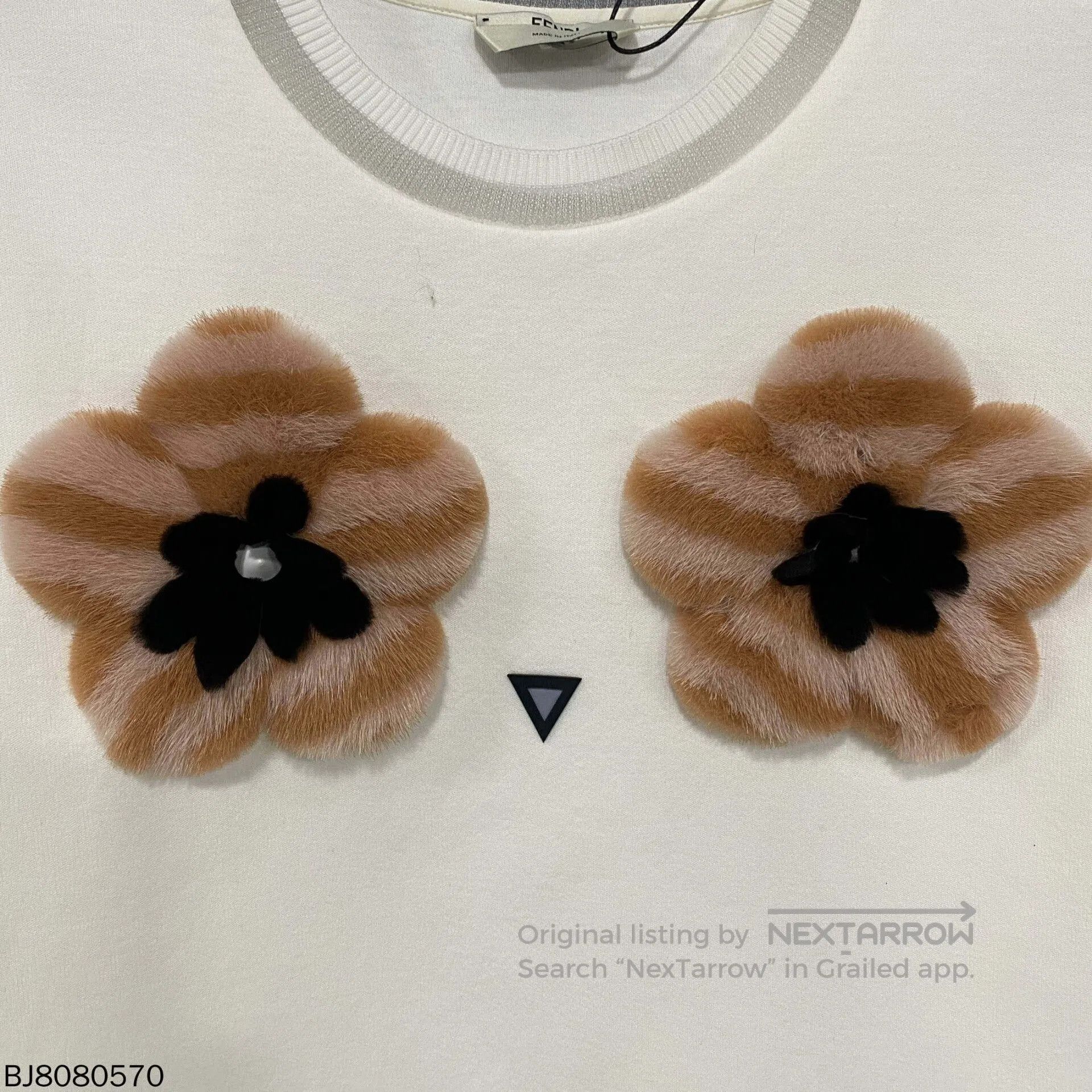 Fendi white flower detail bell sleeve sweatshirt. Size US M / EU 48-50 / 2 - 4 Thumbnail