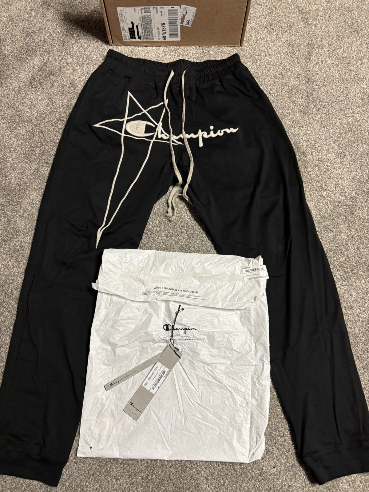 Champion × Rick Owens Rick Owens champion edition lounge pants Size US 30 / EU 46 - 1 Thumbnail