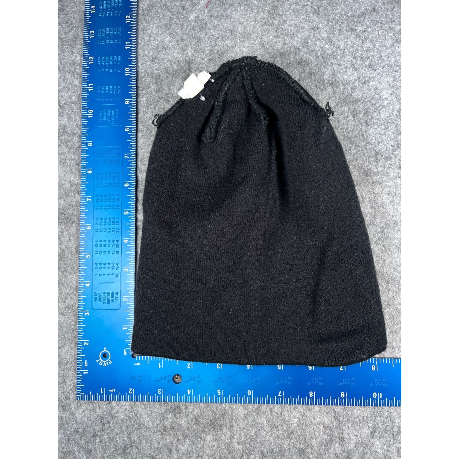 Vintage Target Beanie Toque Hat Unisex Adults One Size Black Knit Acrylic Blend Stretch Size ONE SIZE - 5 Thumbnail