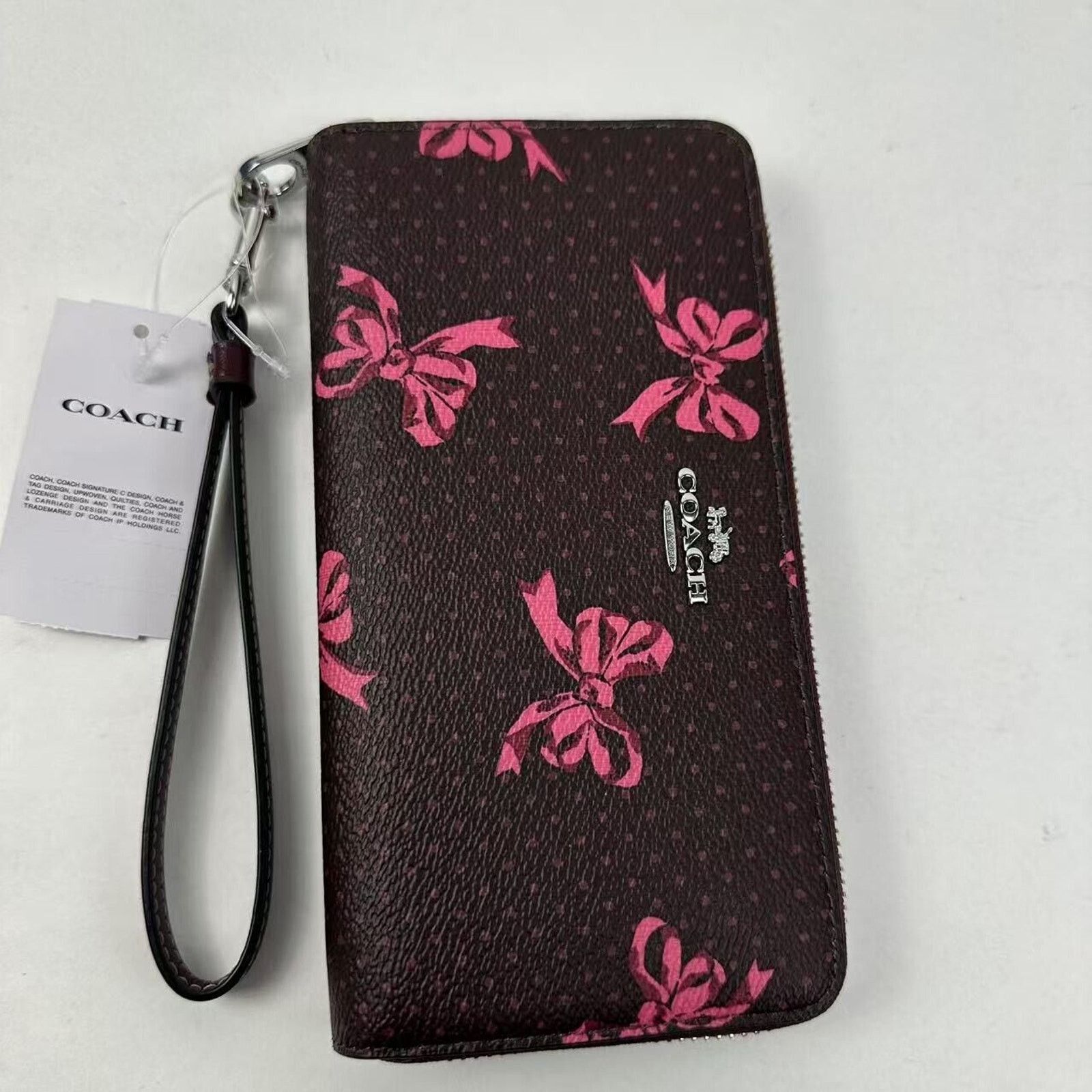 Coach Coach Long Zip Around Wallet Signature Canvas Bow Print Size ONE SIZE - 3 Thumbnail