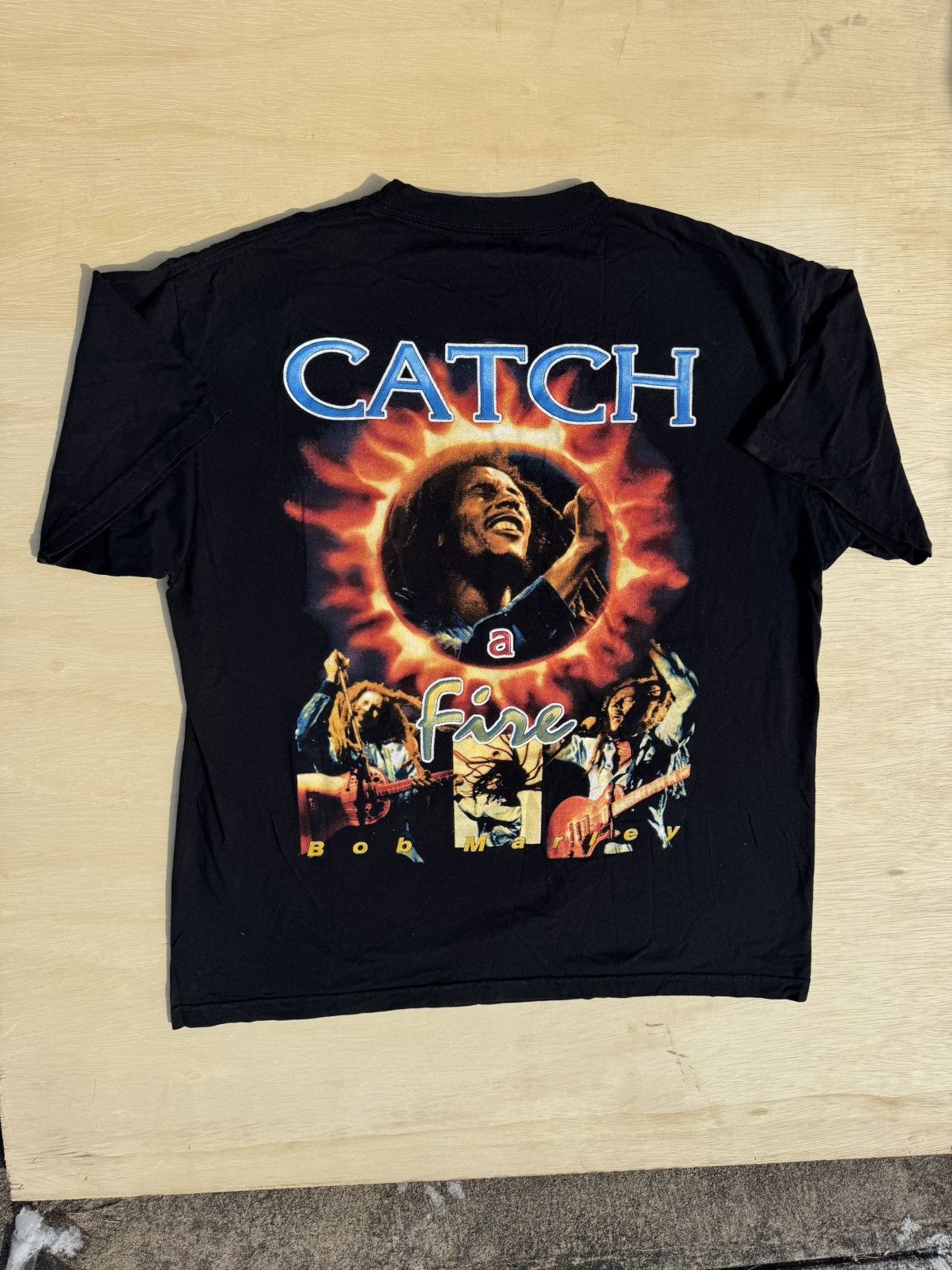 Bob Marley × Rap Tees × Vintage Bob Marley Catch A Fire Vintage 90s Rap Tour Concert T-Shirt Size US L / EU 52-54 / 3 - 2 Thumbnail