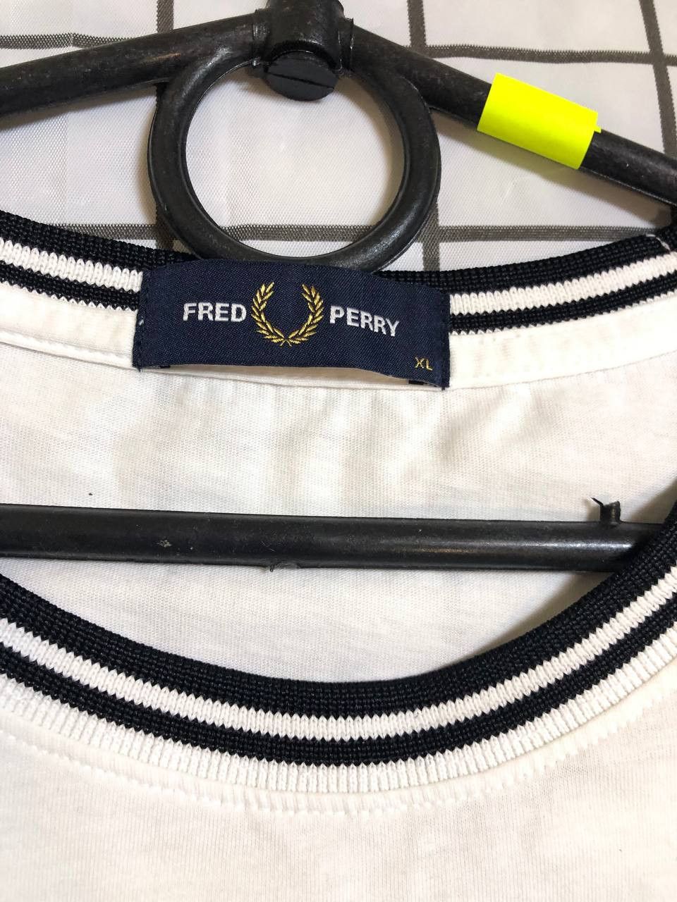 Fred Perry Men's T-shirts FRED PERRY Twin Tipped T-Shirt White Size US XL / EU 56 / 4 - 2 Thumbnail