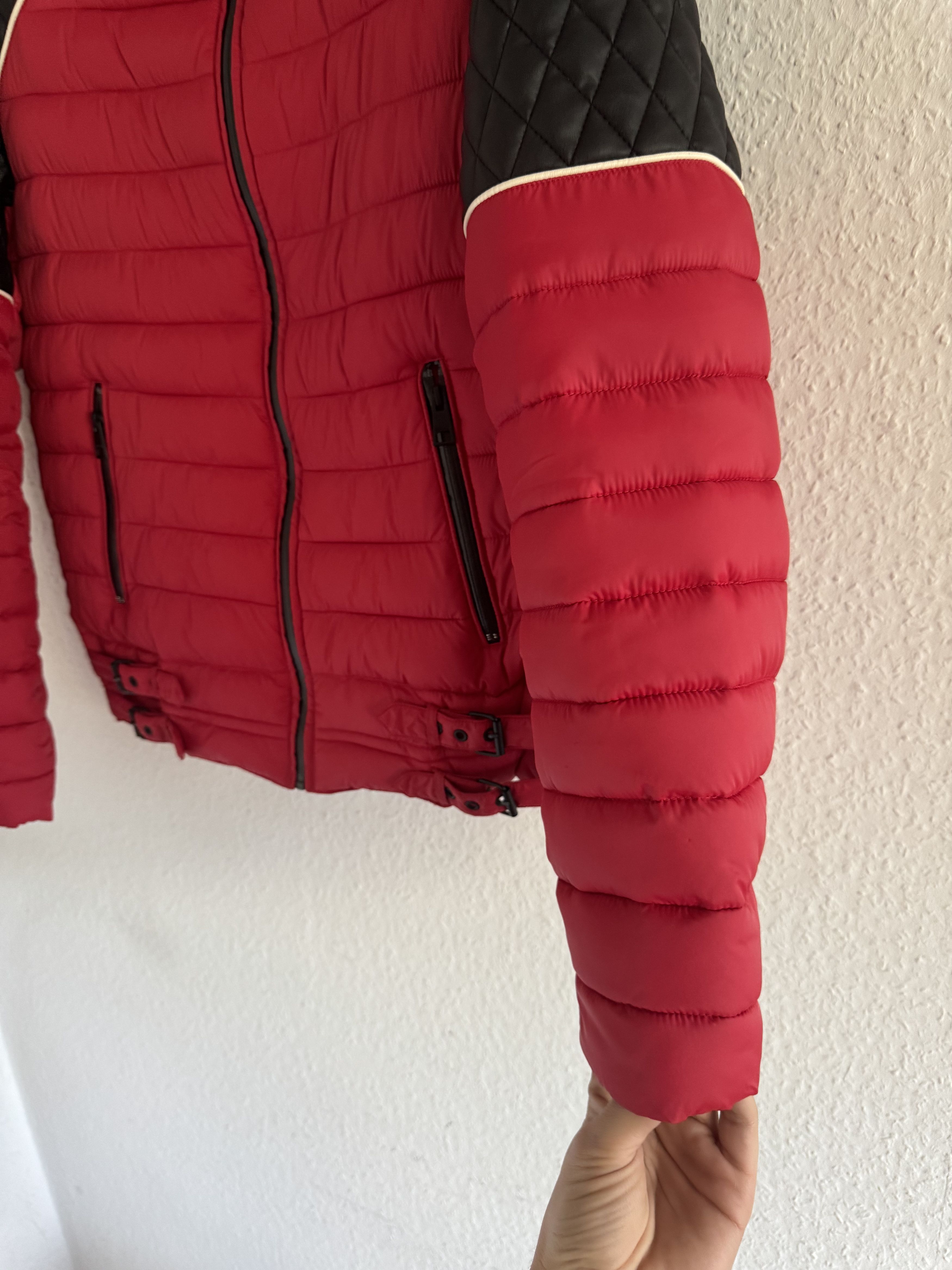 Just Cavalli Quilted Biker Down Jacket With Leather Shoulders Size US M / EU 48-50 / 2 - 6 Thumbnail