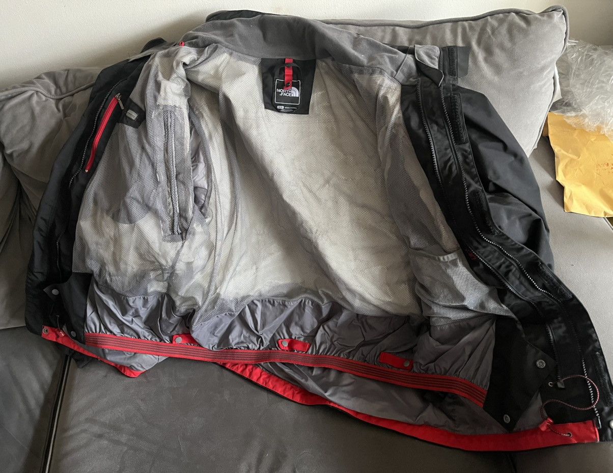 The North Face The North Face men's medium rain jacket Size US M / EU 48-50 / 2 - 10 Thumbnail