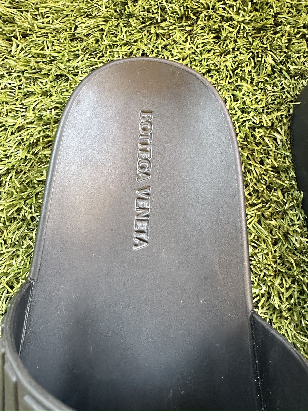 Bottega Veneta Bottega Veneta Slides EU41 Size US 8 / EU 41 - 3 Thumbnail