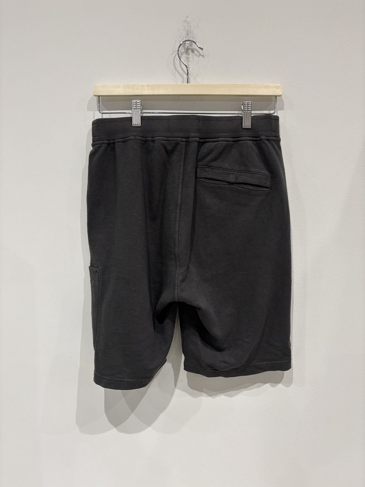 Stone Island Stone Island Cotton Fleece Cargo Bermuda Shorts Charcoal Size US 30 / EU 46 - 3 Thumbnail
