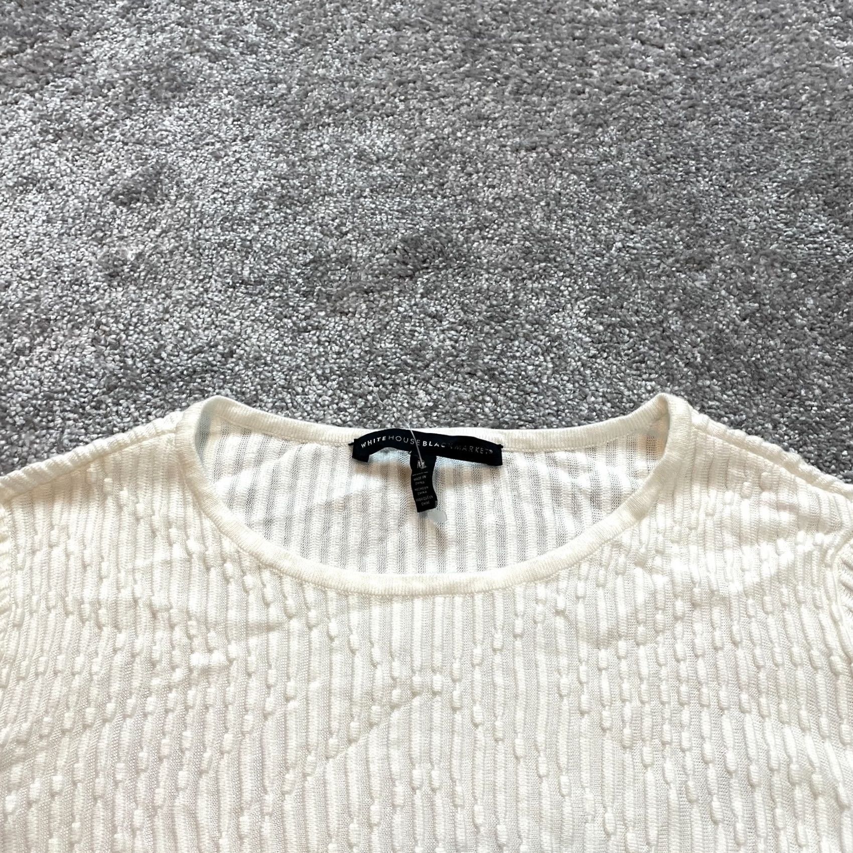 White House Black Market White House Black Market Shirt Womens Medium White Long Sleeve Rayon Ribbed Top Size M / US 6-8 / IT 42-44 - 2 Thumbnail