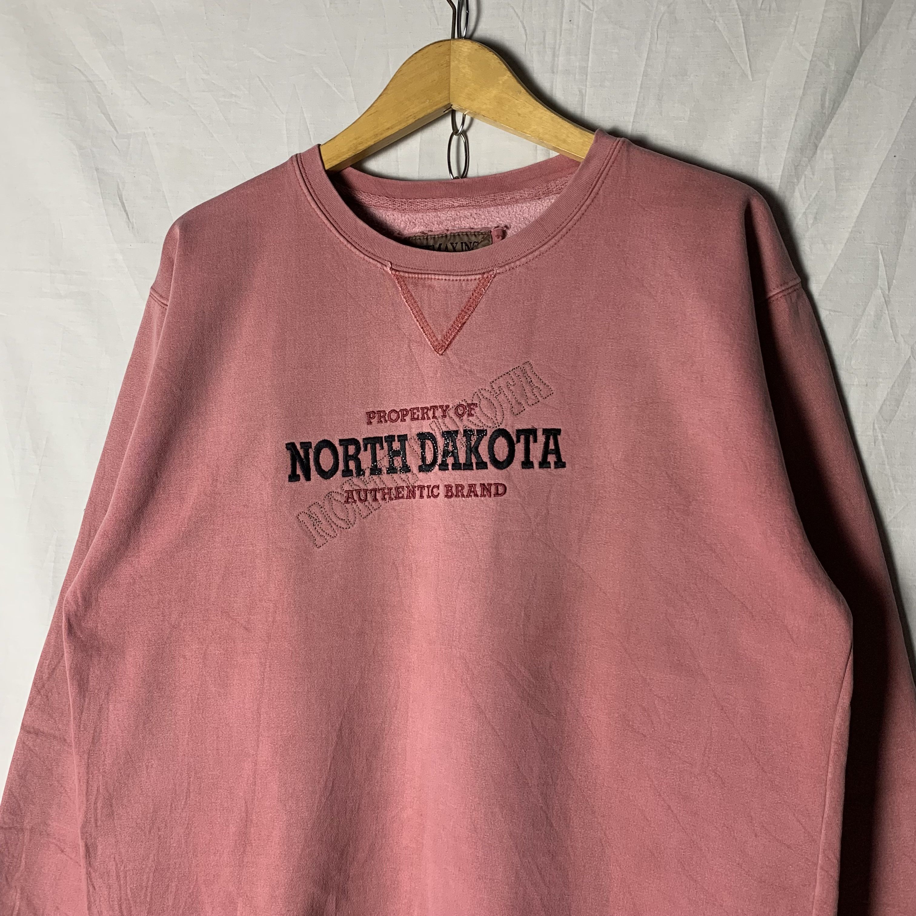 Vintage Vintage 90s North Dakota Sweatshirt Crewneck Size US L / EU 52-54 / 3 - 2 Thumbnail