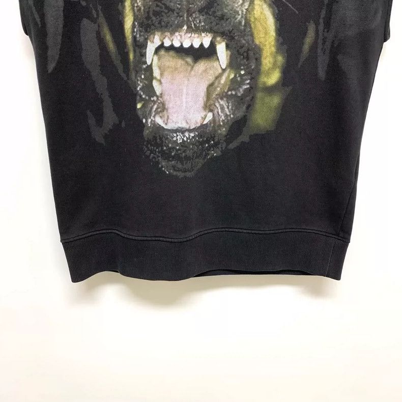 Givenchy Classic Dog Head Print Sleeveless Hooded Vest