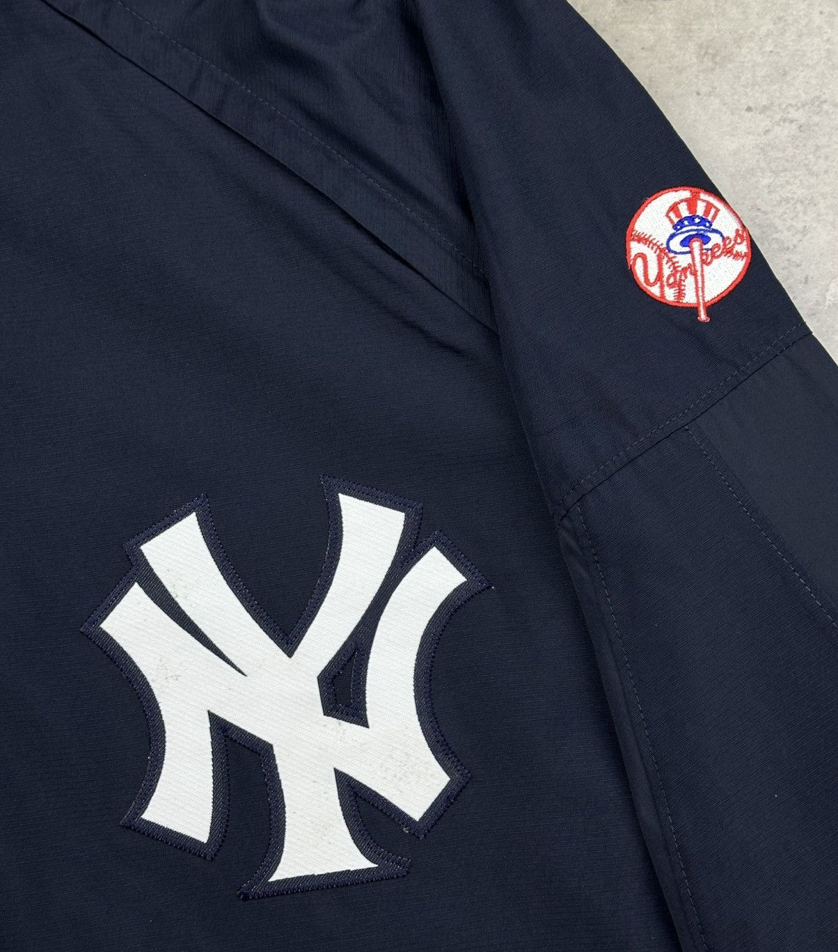 New York Yankees Majestic Cool Base Jacket Zip-Off Sleeves