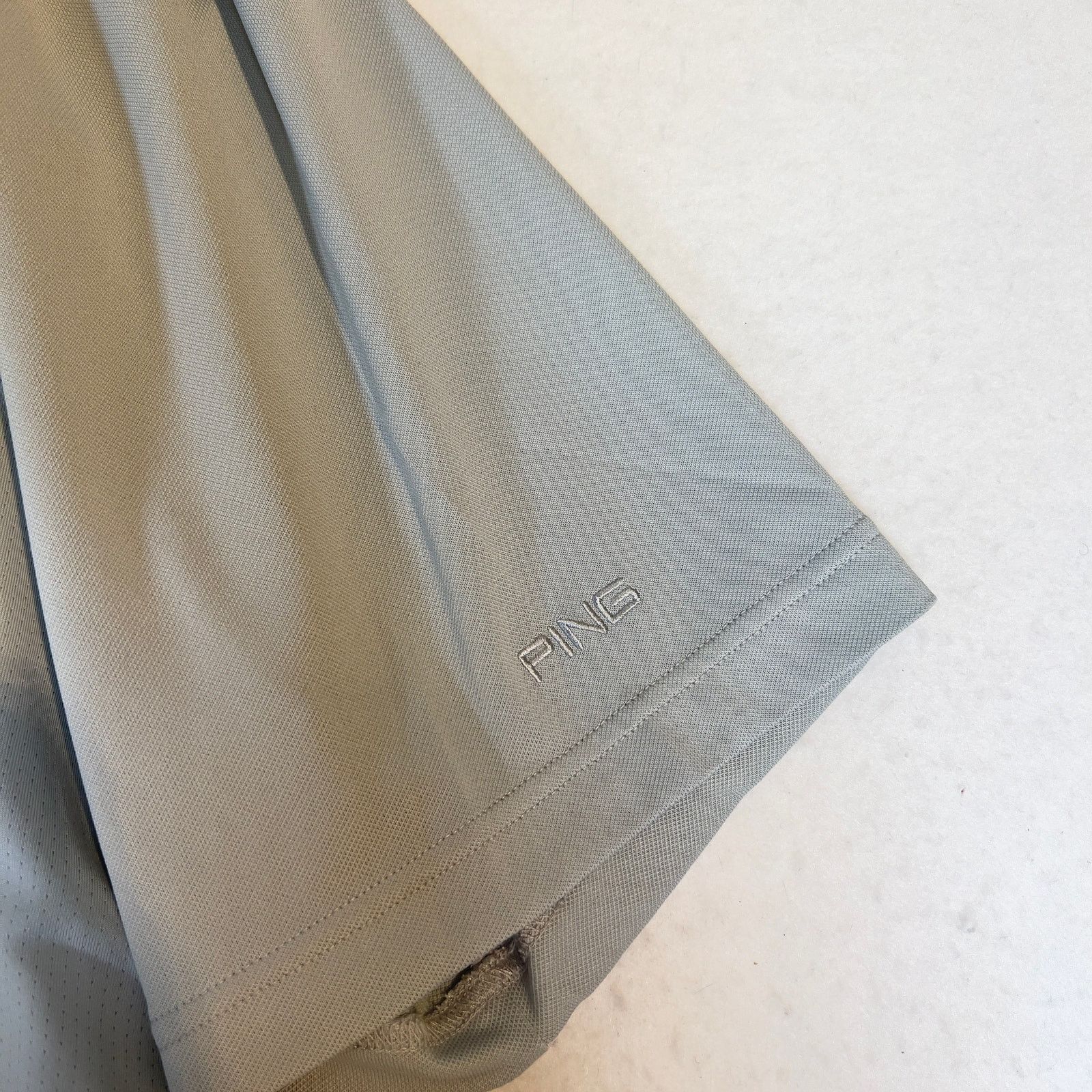 PING Ping Golf Polo Shirt Mens XL Lt Grey Peninsula Hotel Chicago Size US XL / EU 56 / 4 - 10 Thumbnail