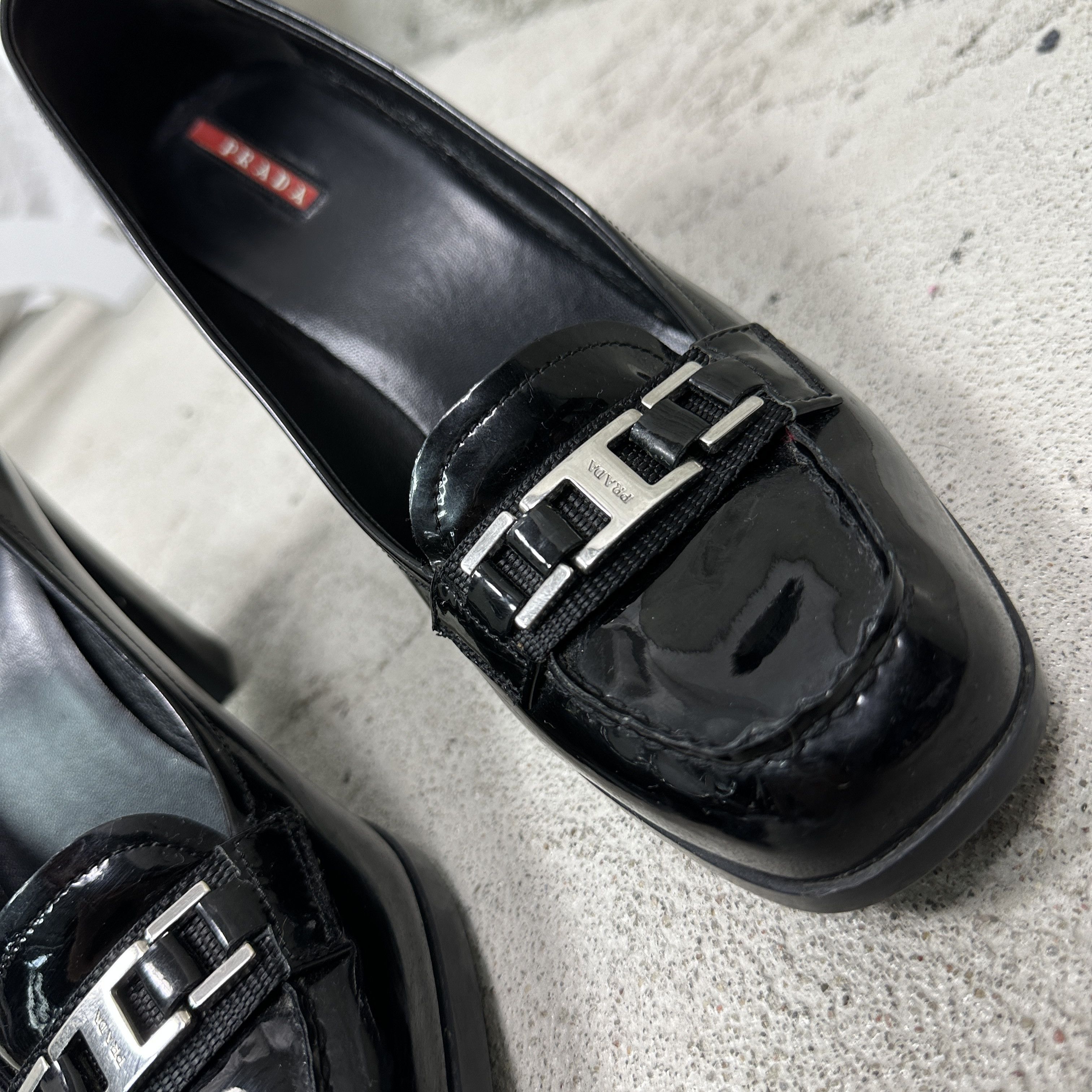 Prada Vintage Avant Garde Old Money Prada Heeled Mocassins Y2K Size US 9 / IT 39 - 10 Thumbnail