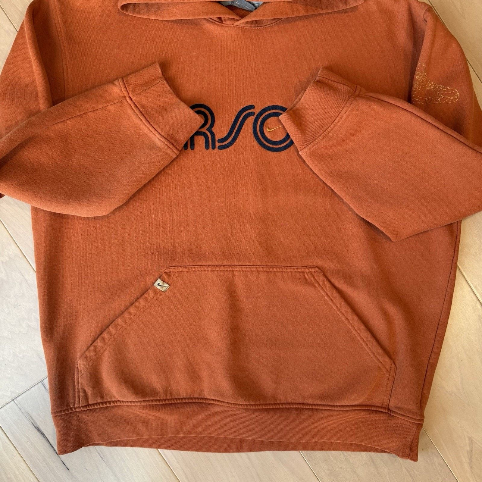 Nike Vintage Nike Air Soul Hoodie XL Orange Y2K Fleece Pullover Size US XL / EU 56 / 4 - 5 Thumbnail