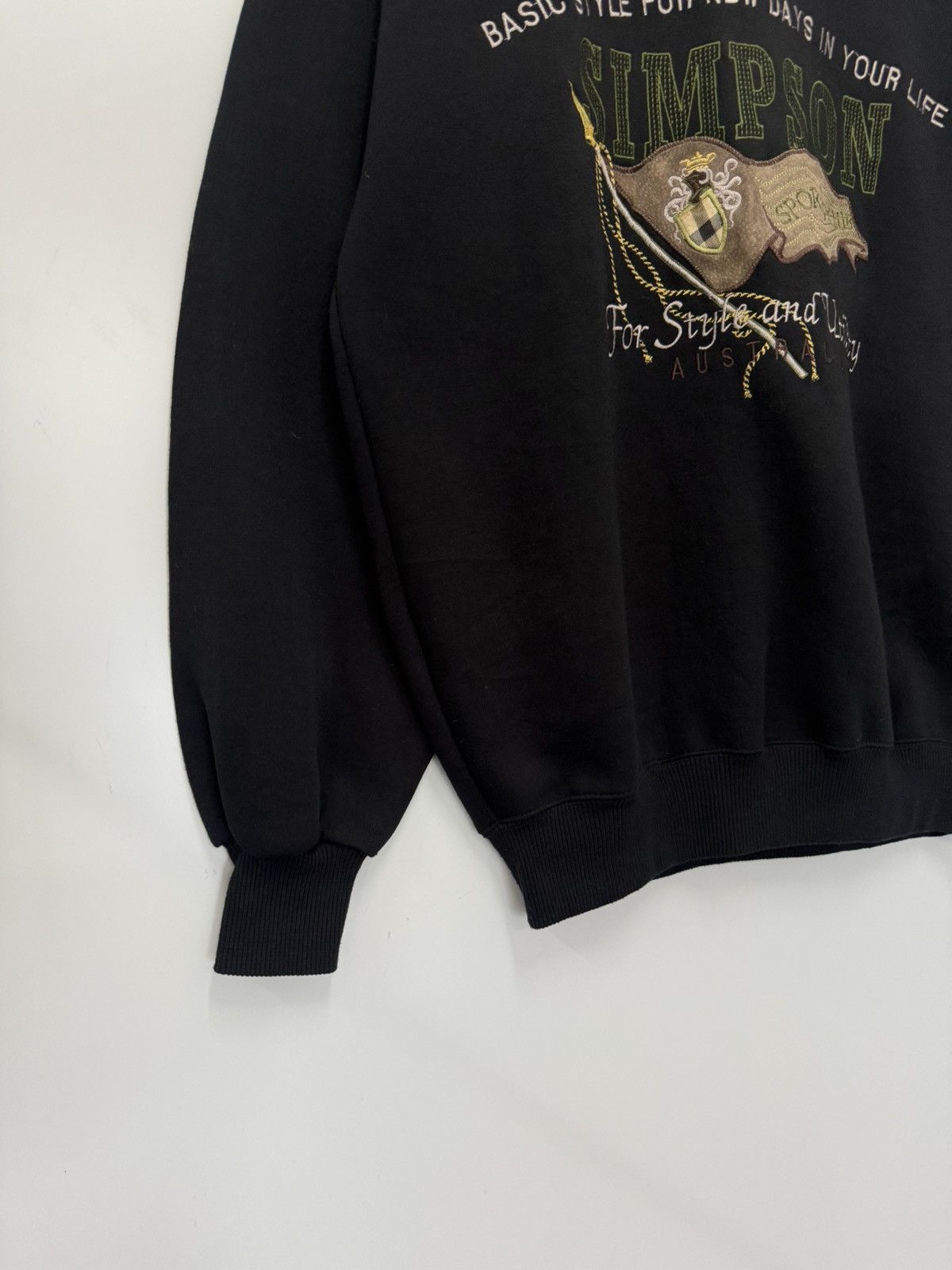 Cartoon Network 🔥 VINTAGE SIMPSON AUSTRALIA SWEATSHIRT - L Size US M / EU 48-50 / 2 - 3 Thumbnail