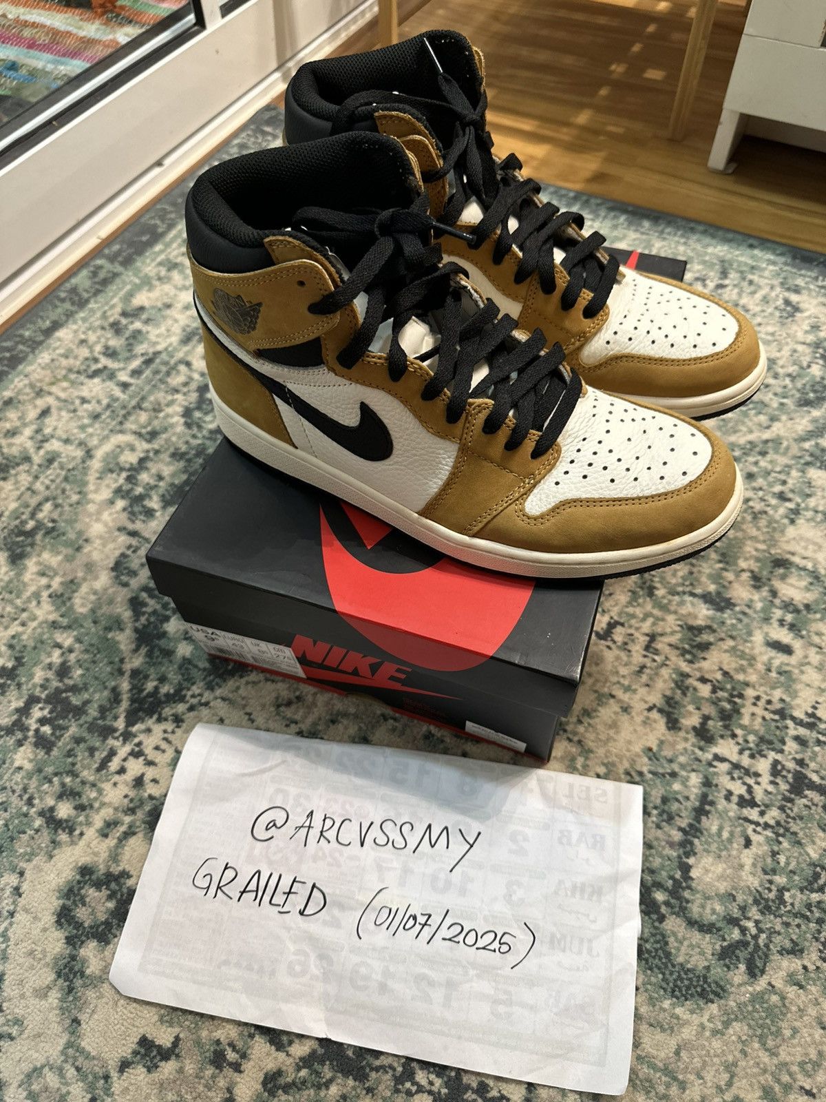 Jordan Brand × Nike Nike Air Jordan 1 High OG “Rookie of the Year” Size US 9.5 / EU 42-43 - 2 Thumbnail