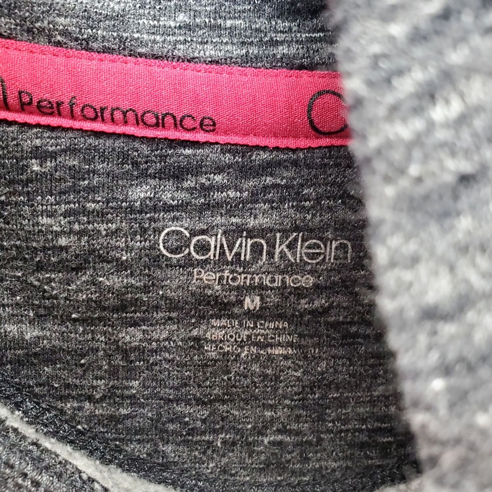 Calvin Klein Calvin Klein Womens Hoodie Shirt Cropped Gray Size M Front Logo Hooded Pullover Size M / US 6-8 / IT 42-44 - 5 Thumbnail