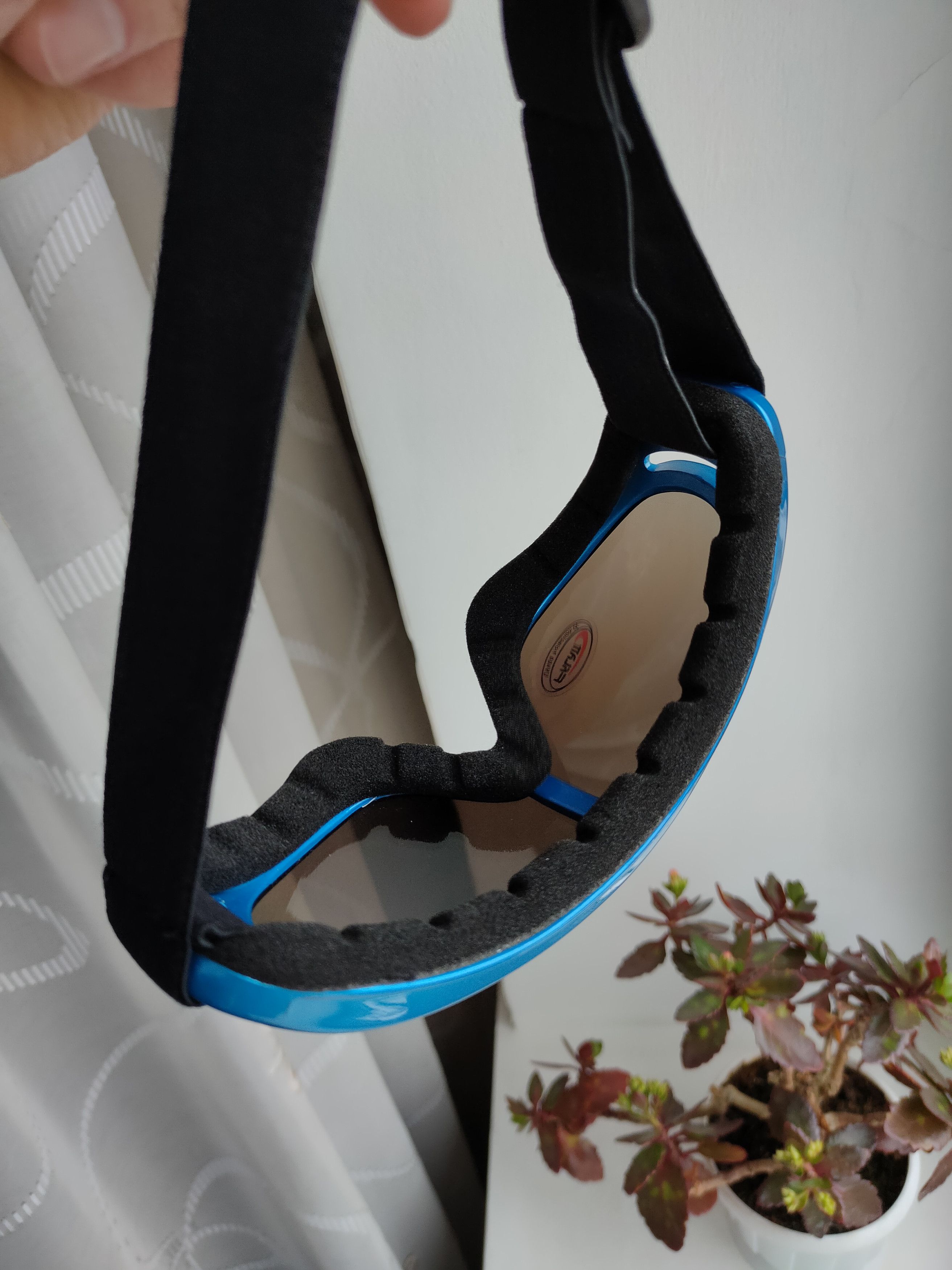 Outdoor Research Ski Mask Ski Glasses Polarized Mountain Outdoor Gorpcore Size ONE SIZE - 5 Thumbnail