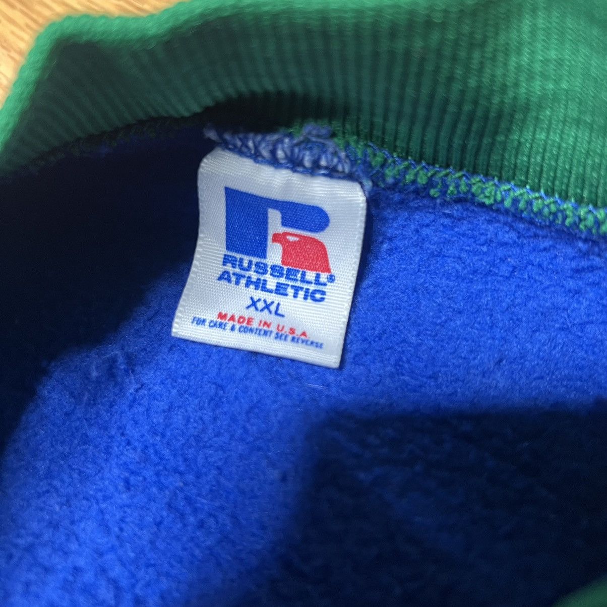 Russell Athletic × Vintage Rare Vintage VTG Russell Athletic Seahawks Themed Crew Size US XL / EU 56 / 4 - 4 Thumbnail