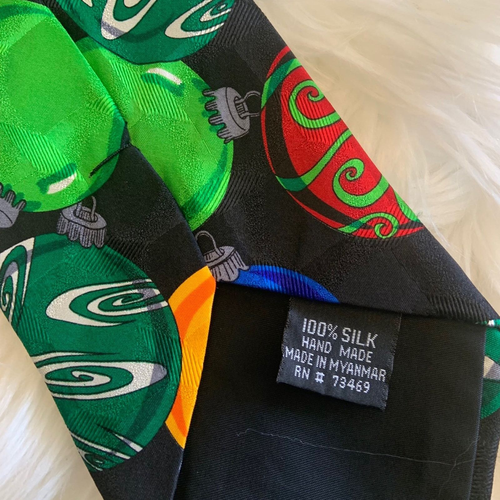 Warner Bros VGT Looney Tunes silk ties lot of 3 bugs, bunny tweety Size ONE SIZE - 9 Thumbnail