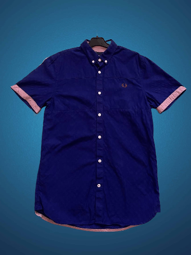 Fred Perry Vintage Fred Perry Casual Designer Logo Shirt Size US S / EU 44-46 / 1 - 1 Thumbnail