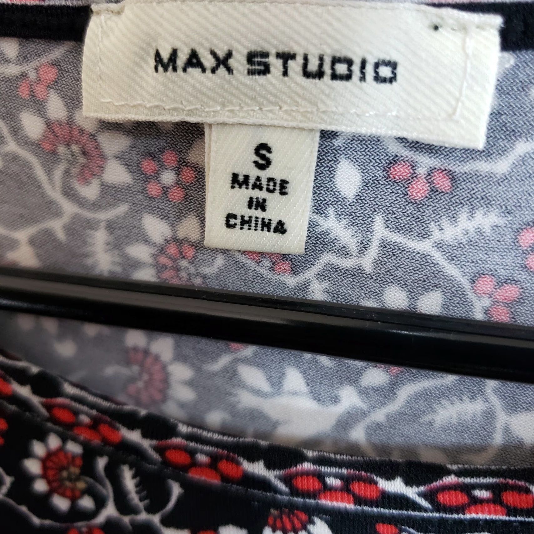 Vintage Max Studio Dress Womens Small Black Floral Bird Half Sleeve Round Neck Pullover Polyester Blend Shift Short Casual Womens Size S / US 4 / IT 40 - 6 Thumbnail