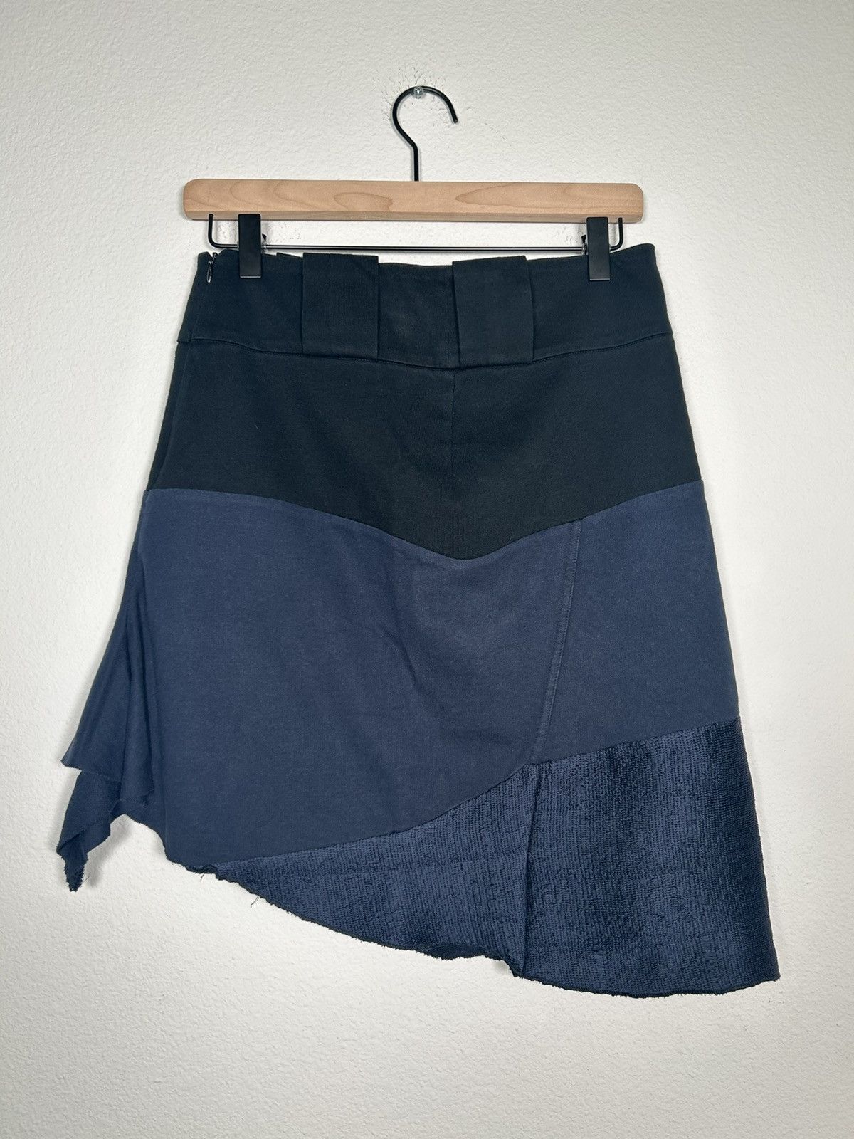 Helmut Lang AW04 Multi Media Patchwork Skirt Size 28" / US 6 / IT 42 - 2 Thumbnail