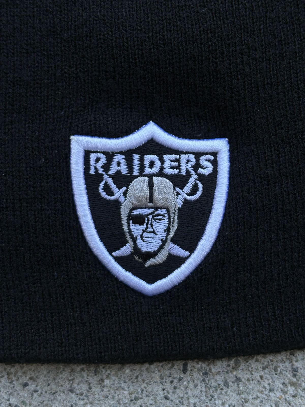 NFL Vintage 1990s NFL L.A. Raiders Logo Embroidered Snow Beanie Size ONE SIZE - 3 Thumbnail