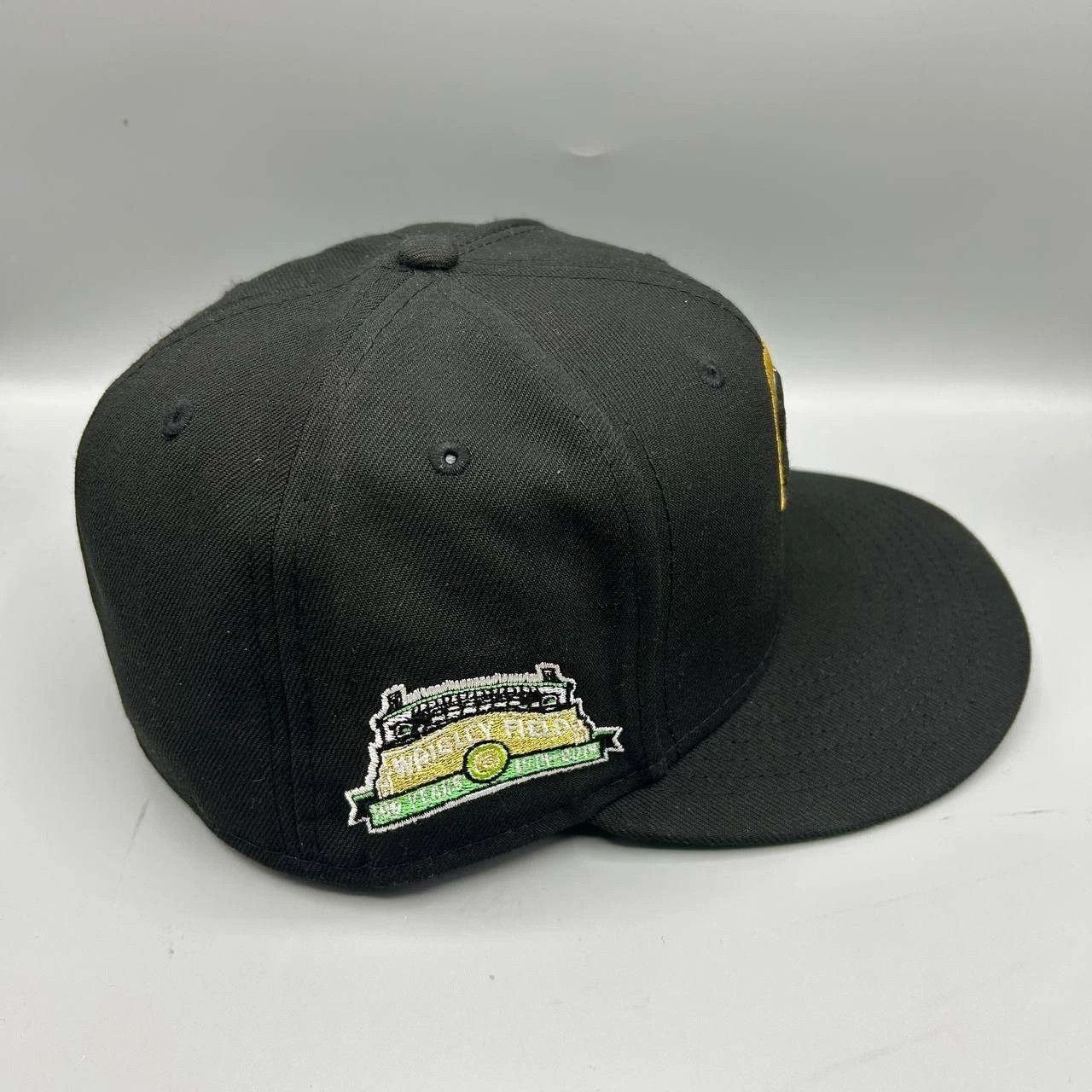 New Era Chicago Cubs Hat Men 7 3/8 Black Green MLB Fitted Cap Size ONE SIZE - 7 Thumbnail
