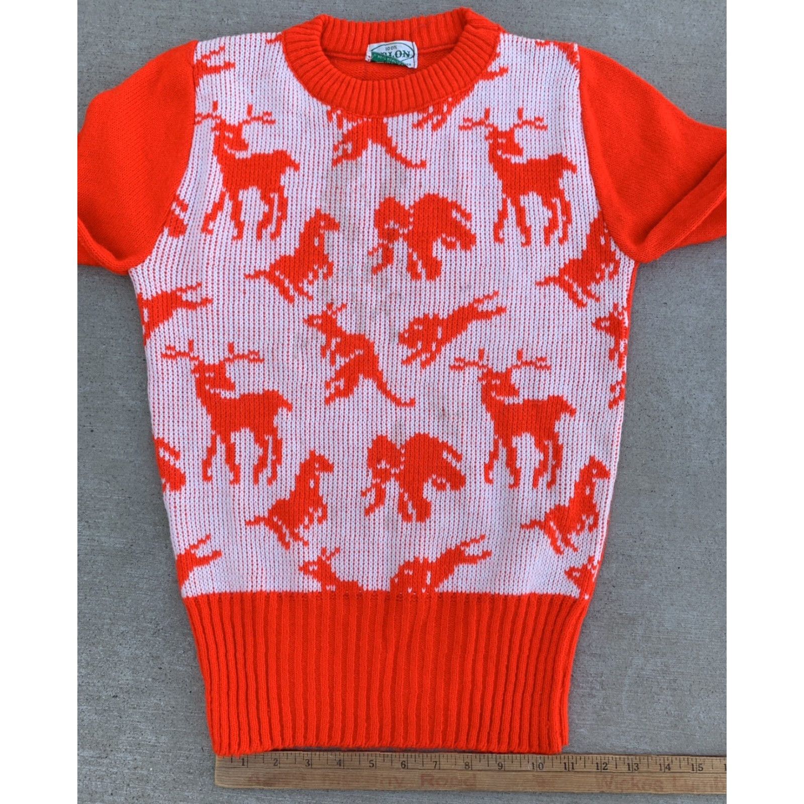 PONY VINTAGE Acrylic Knit Sweater Animals Deer Lion Elephant Horse Pony 60s Spuncraft Inc Sweater Women S Red Pullover KnIT Long Sleeve Knit Char/.. Size S / US 4 / IT 40 - 4 Thumbnail