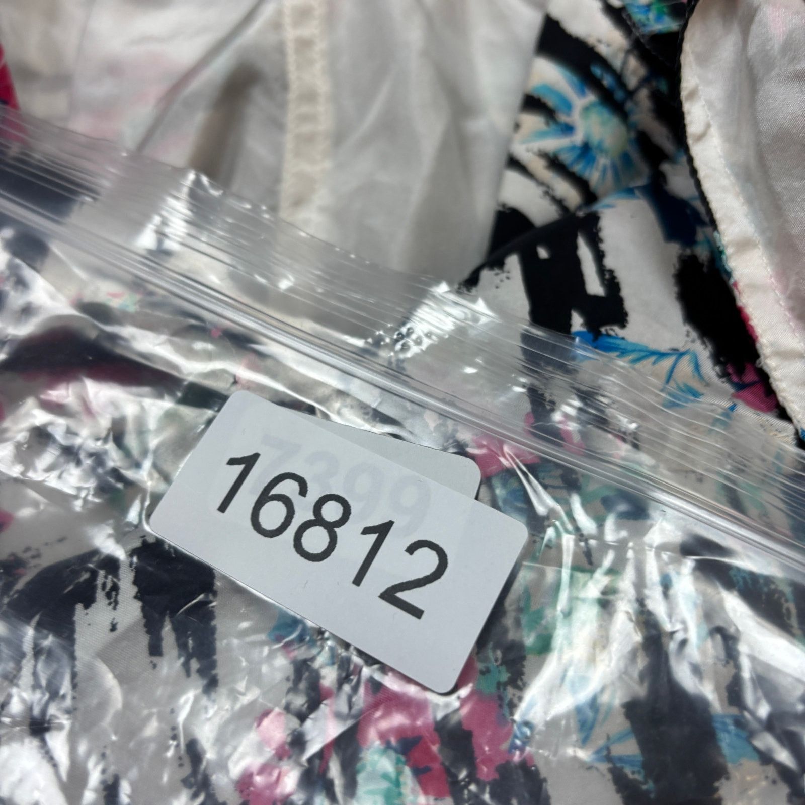 Balenciaga Balenciaga Silk Digitized Zebra Print Blazer Jacket Size 40 Size S / US 4 / IT 40 - 11 Thumbnail