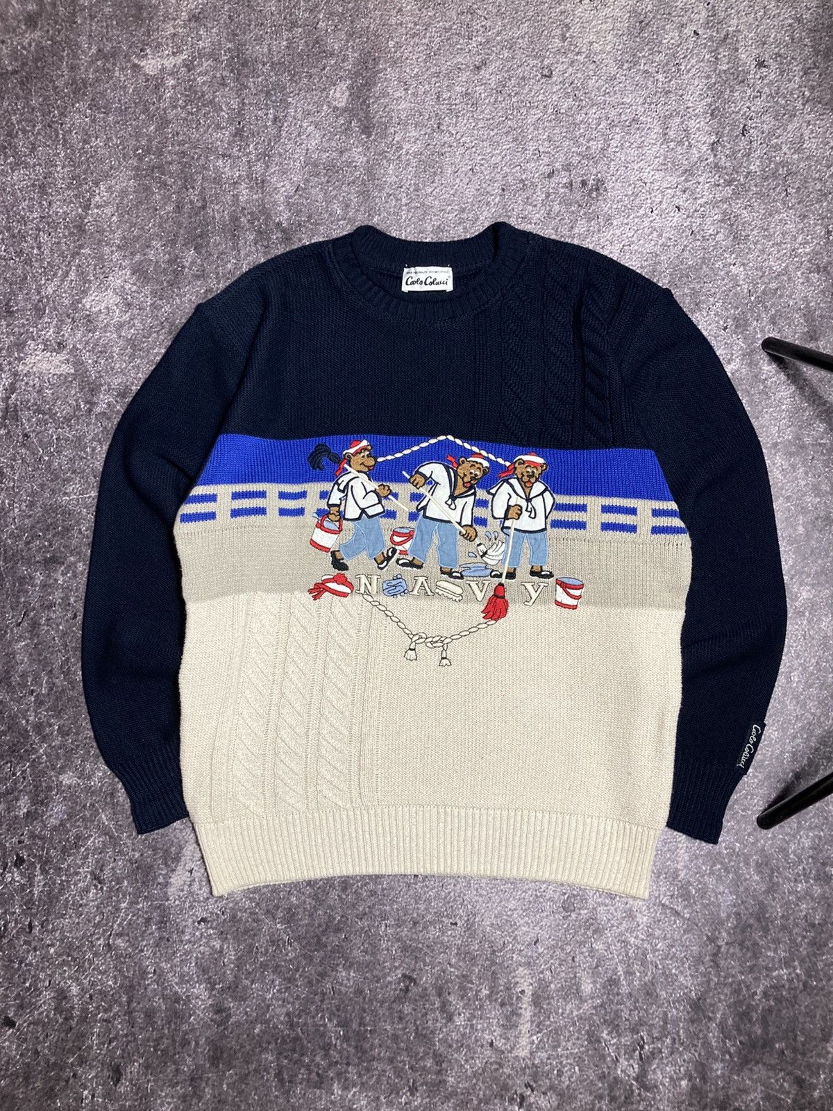 Carlo Colucci Vintage 90s Carlo Colucci Bear Navy Knit Sweater Size 48 Size US L / EU 52-54 / 3 - 1 Thumbnail
